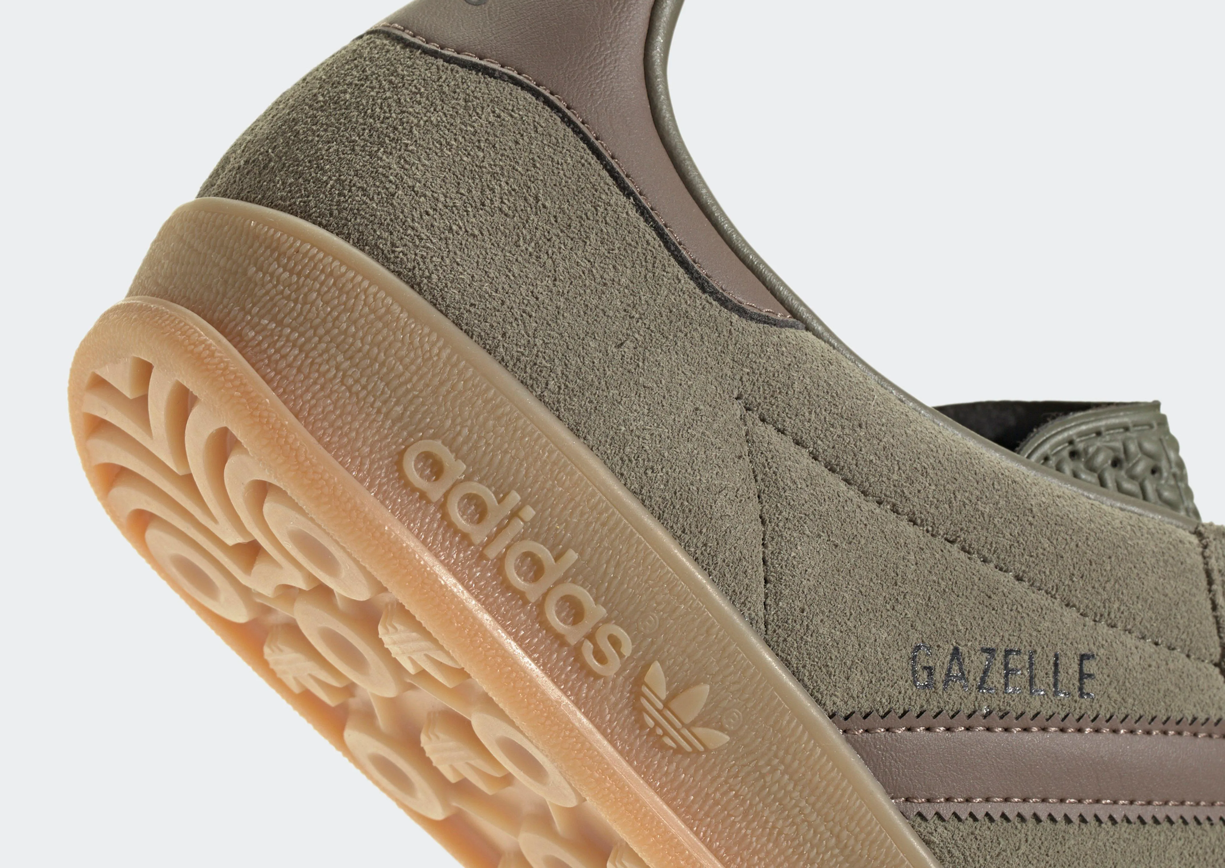 Gazelle Indoor Harbor Walk Comfy Layers