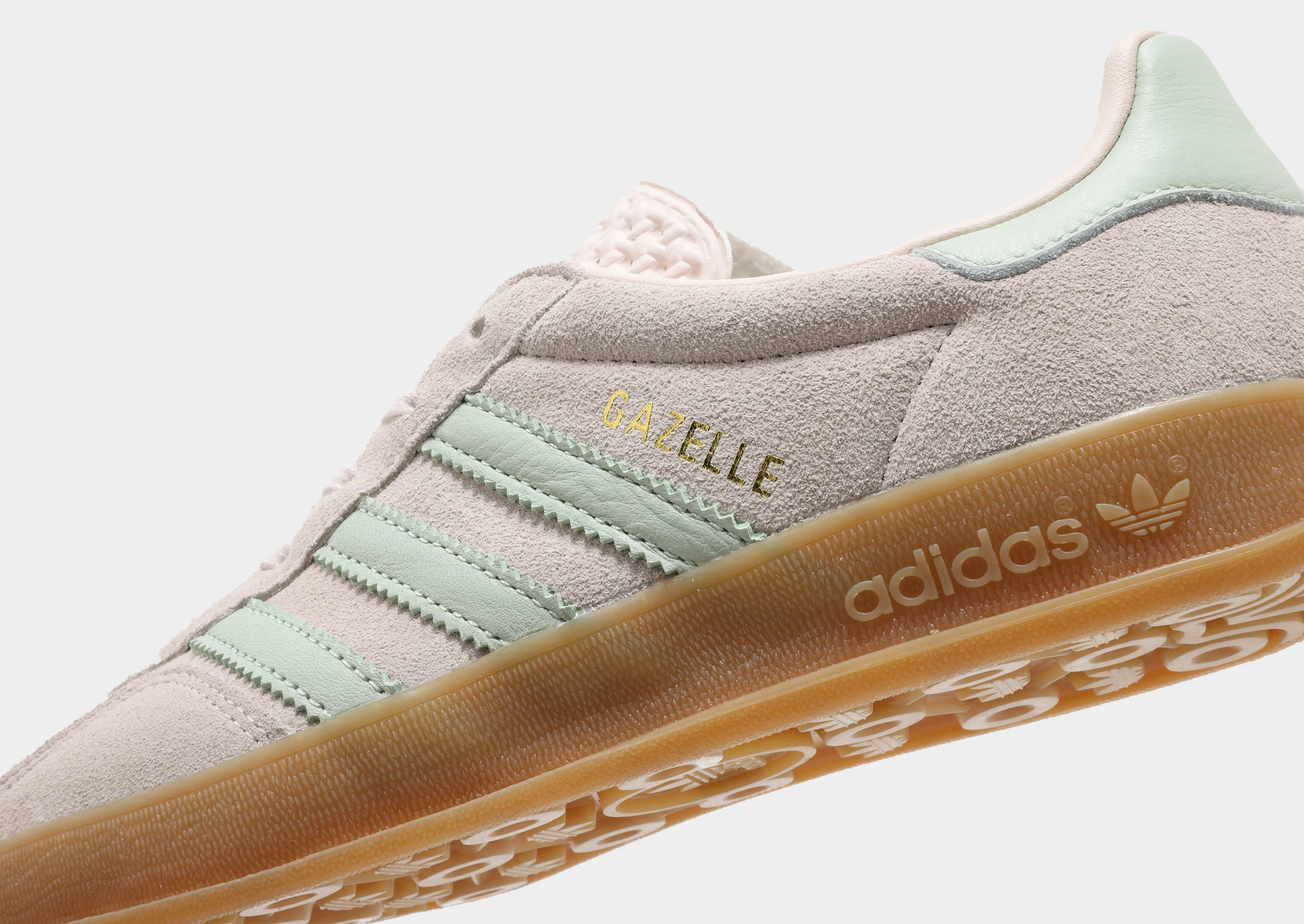 Air Soft Clean Vibe Gazelle Indoor Women's