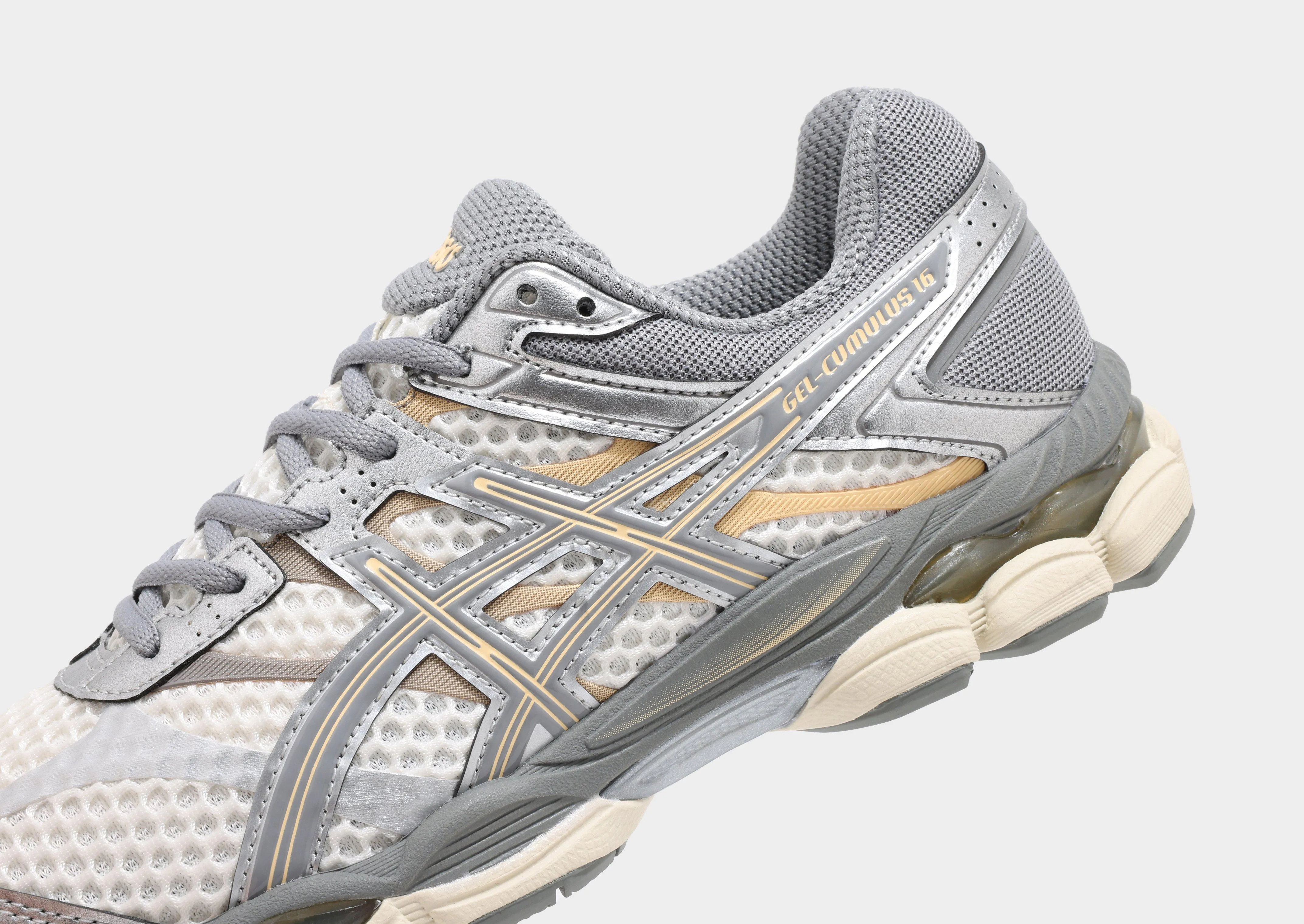 GEL-CUMULUS 16 running shoes with EVA sole