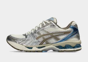 running in rainy weather GEL-KAYANO 14