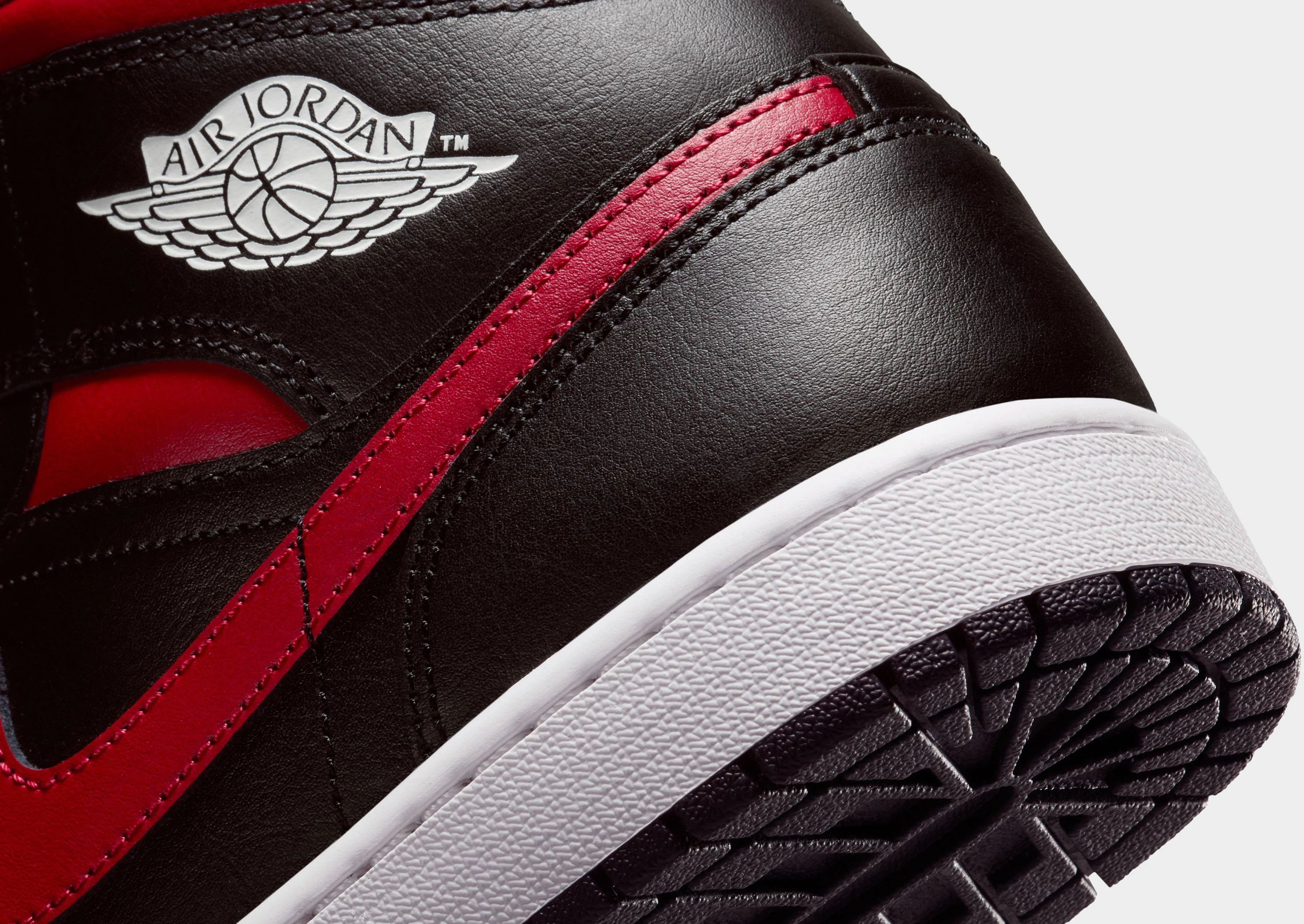 Air 1 Mid Spring Walk