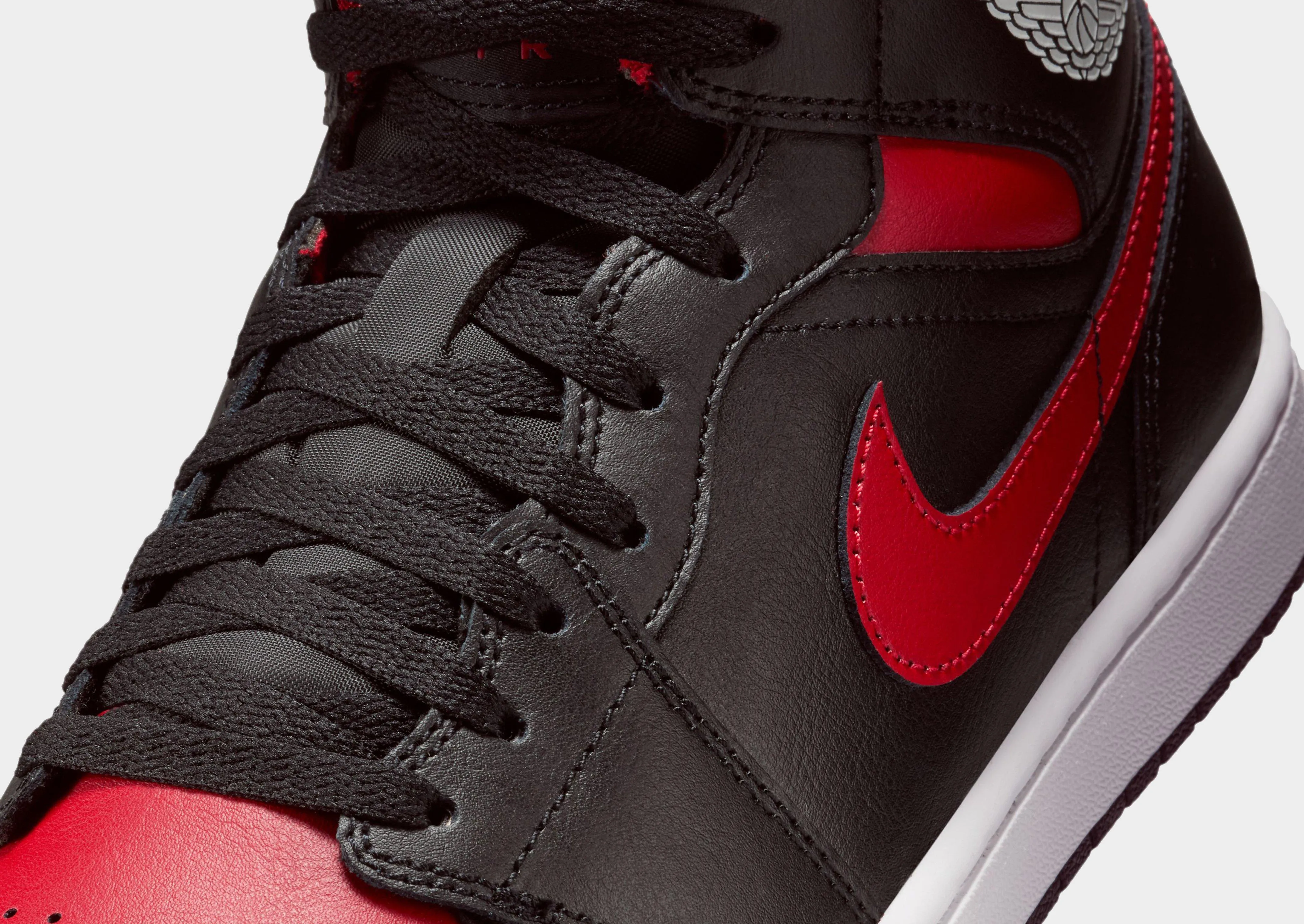 Air 1 Mid Sculpted cushioning Durable Stitching