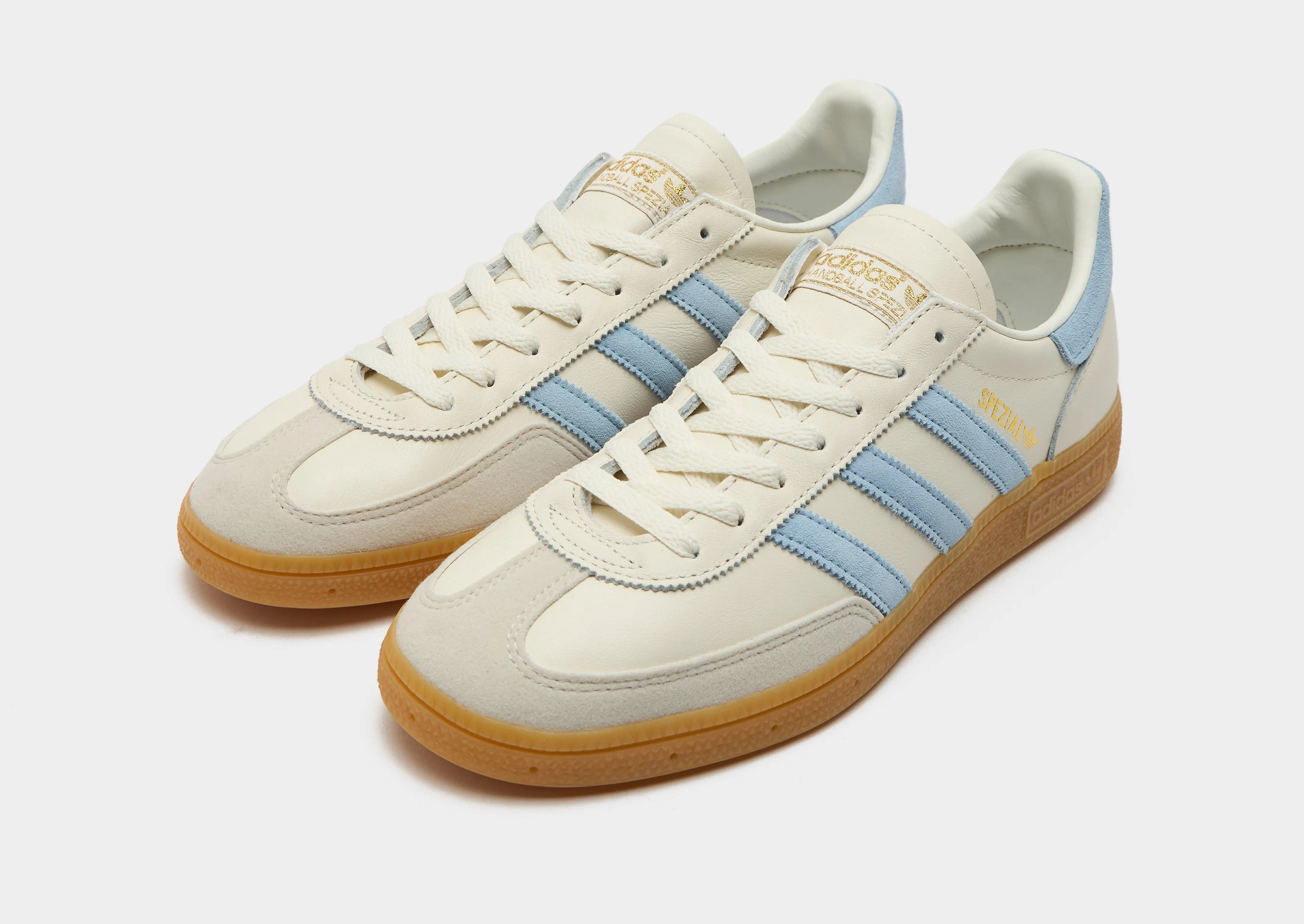 Handball Spezial Women's Sleek Build