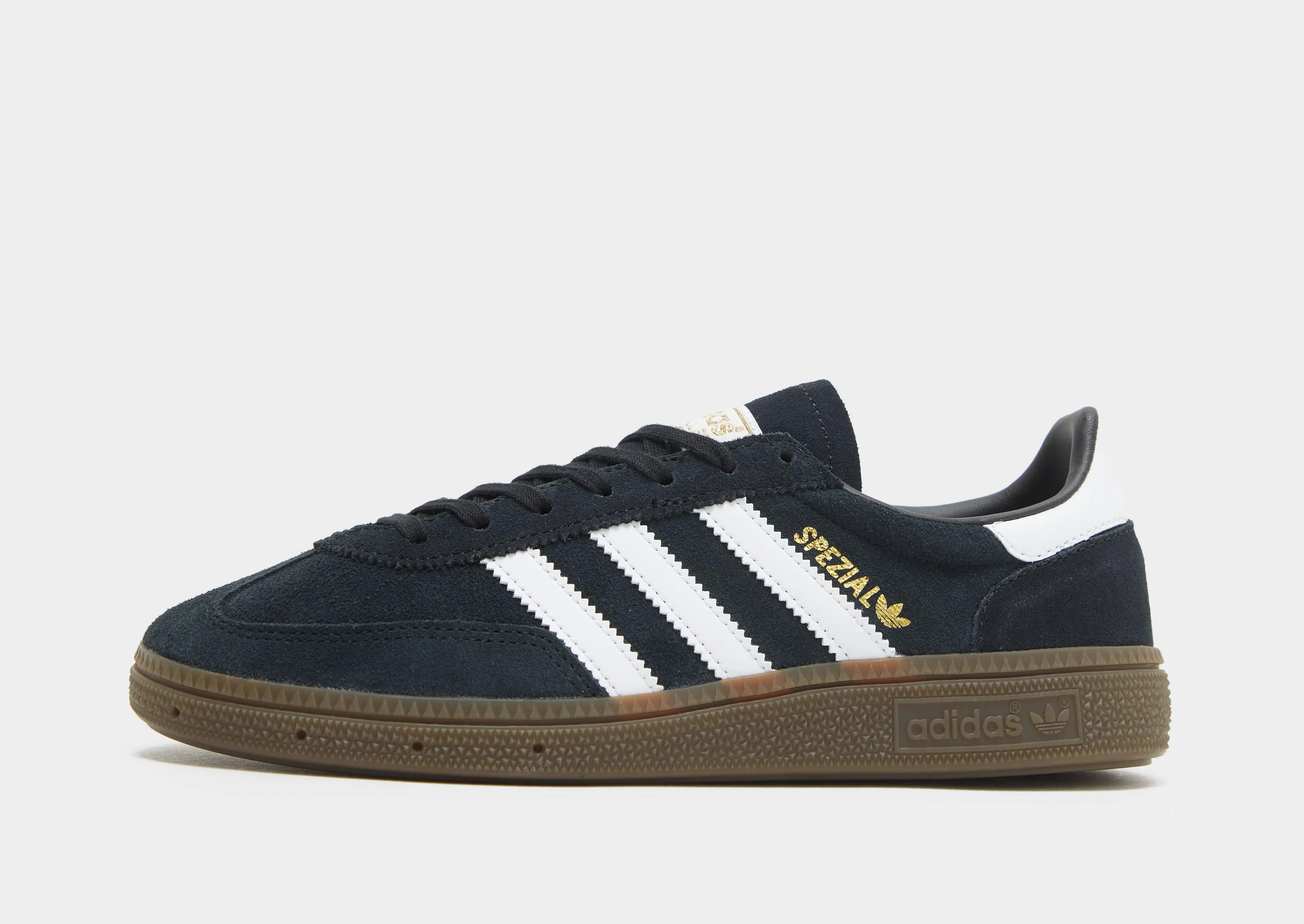 Handball Spezial Junior's Effortless Style