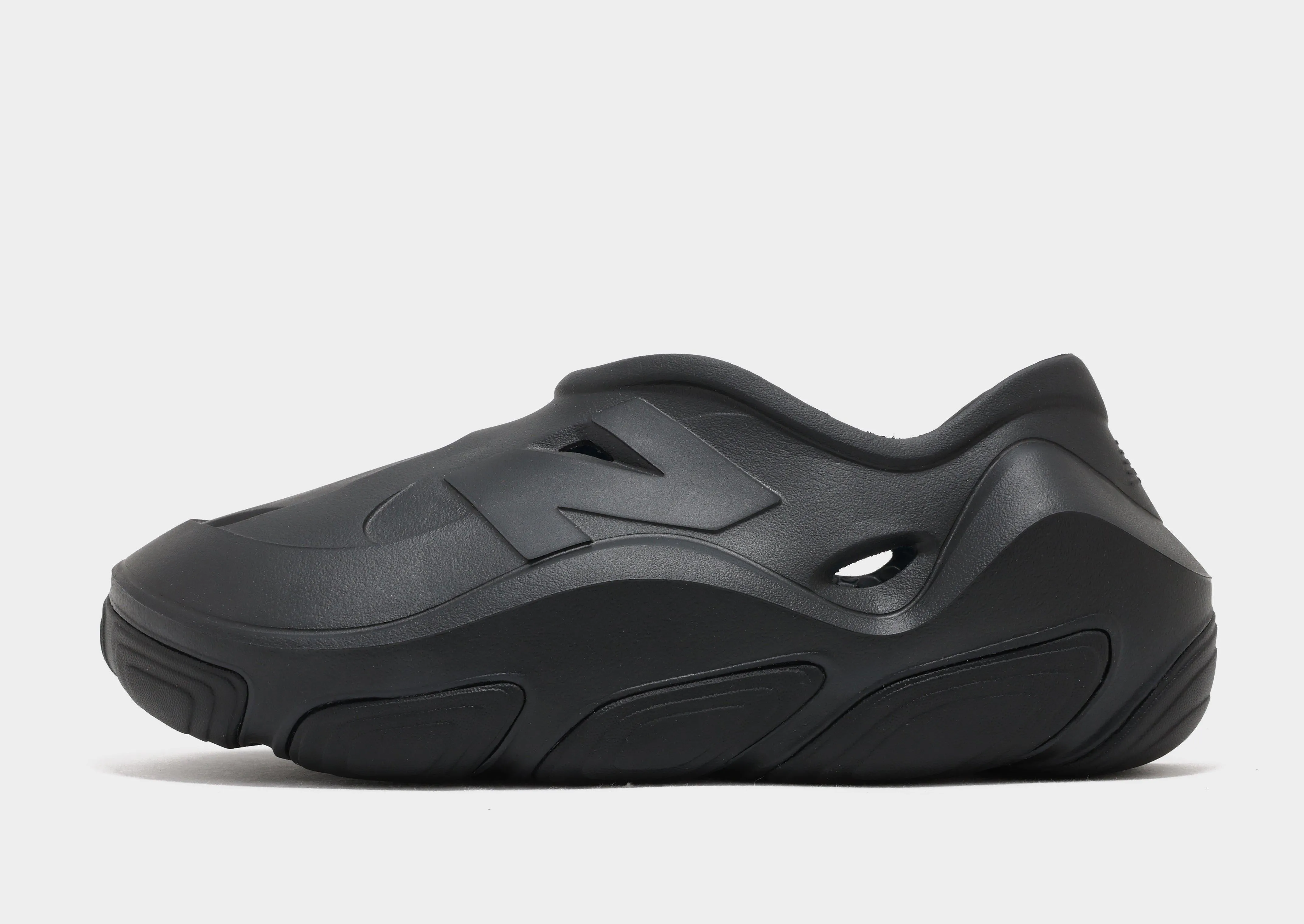 road runner shoes RCVRY