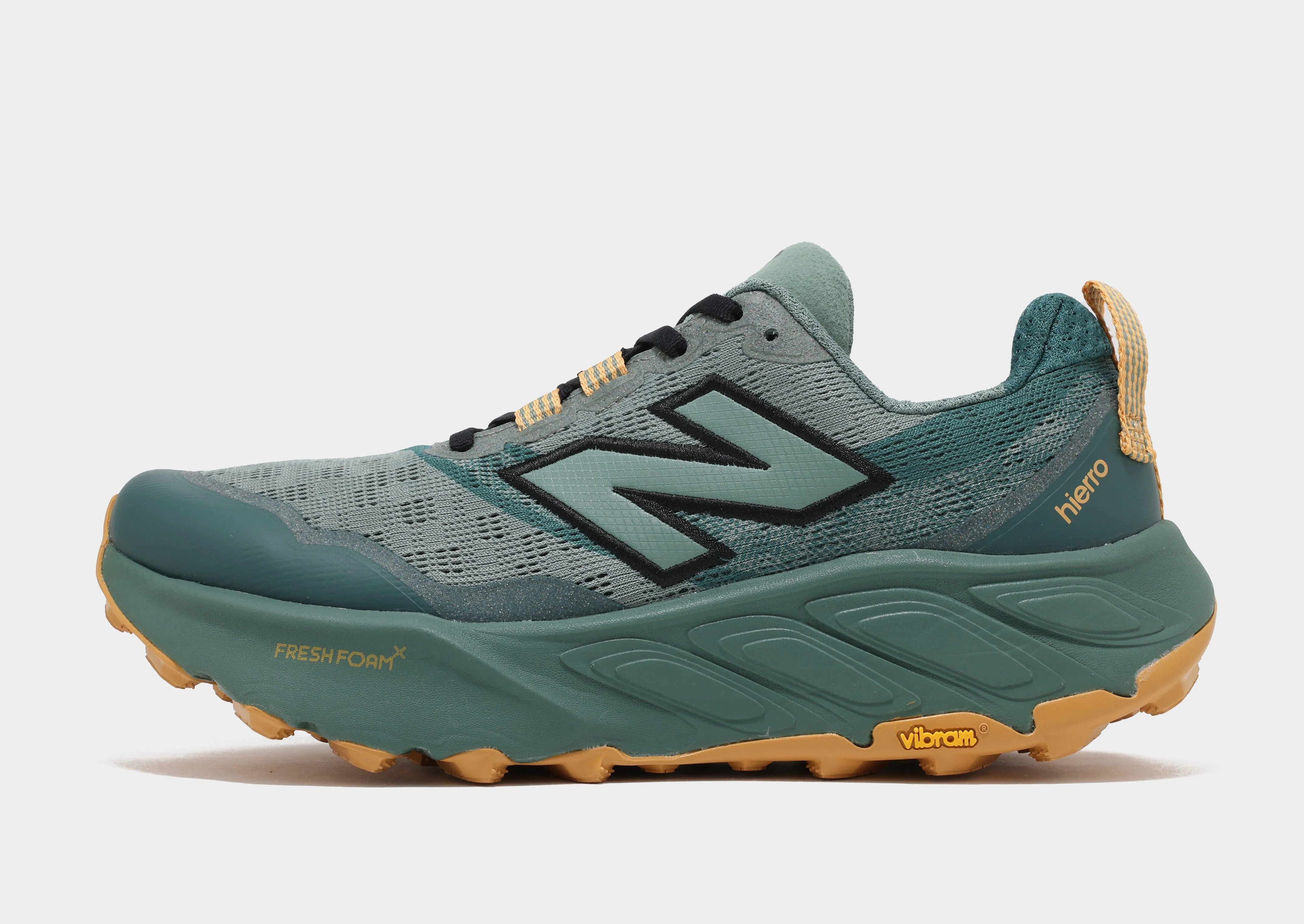 running in poorly - maintained tracks shoes indoor sports lover Hierro