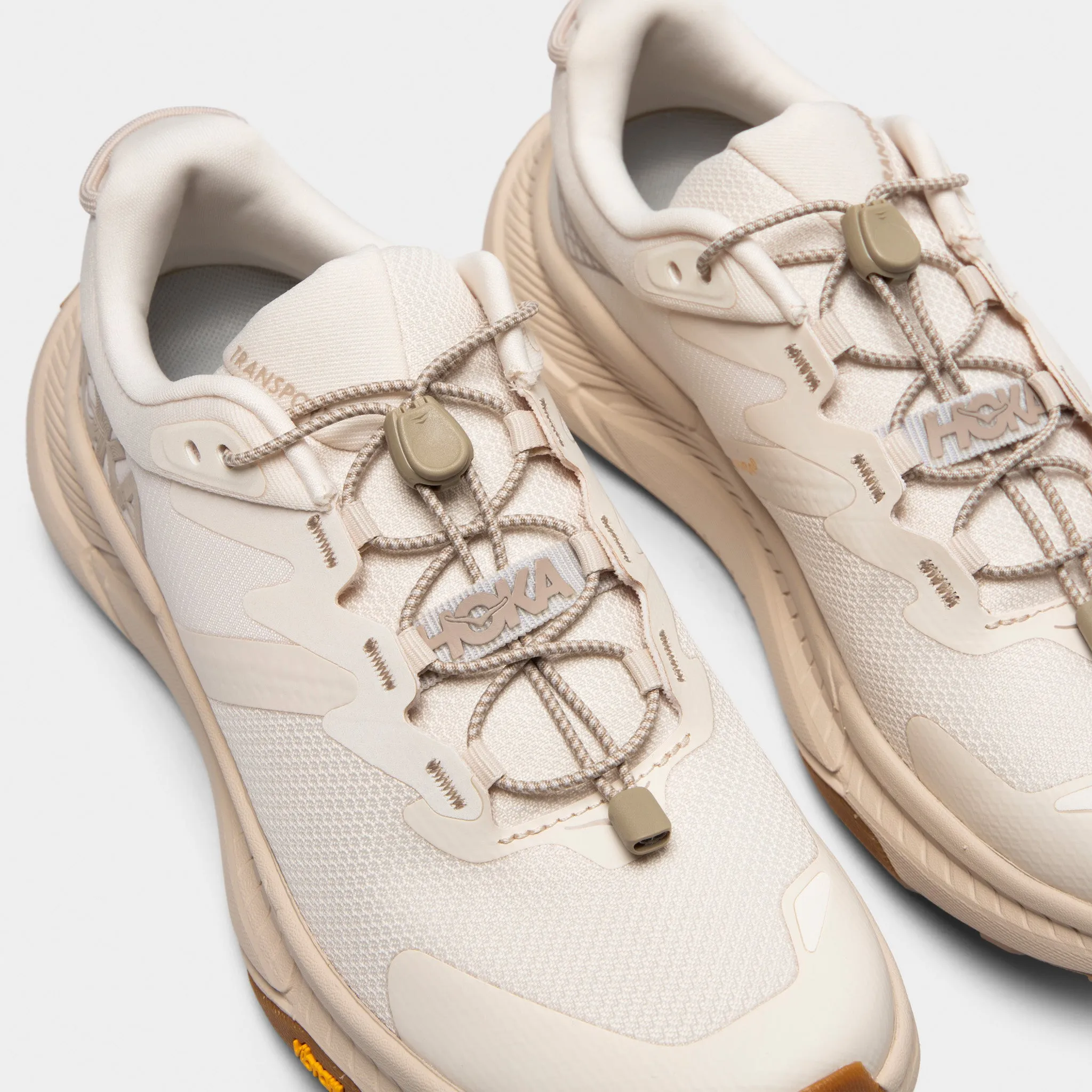 anti - fatigue sole Hoka Women's Transport Eggnog / Eggnog