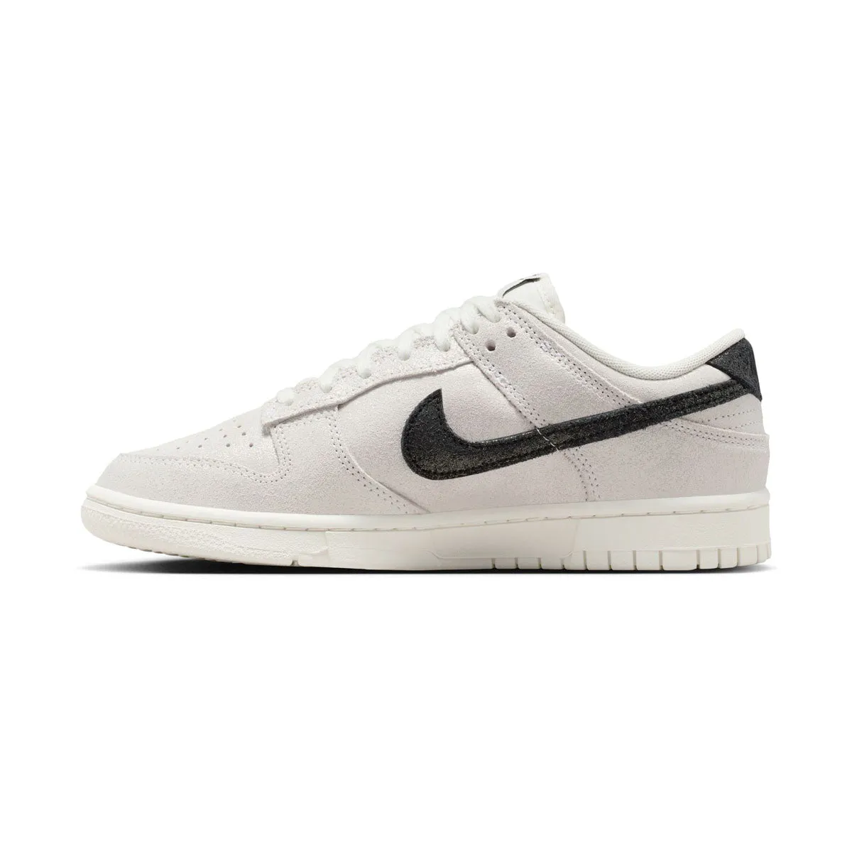 Nike Dunk Low SE 'White Black Team Red' Women's Shoes Comfort toe