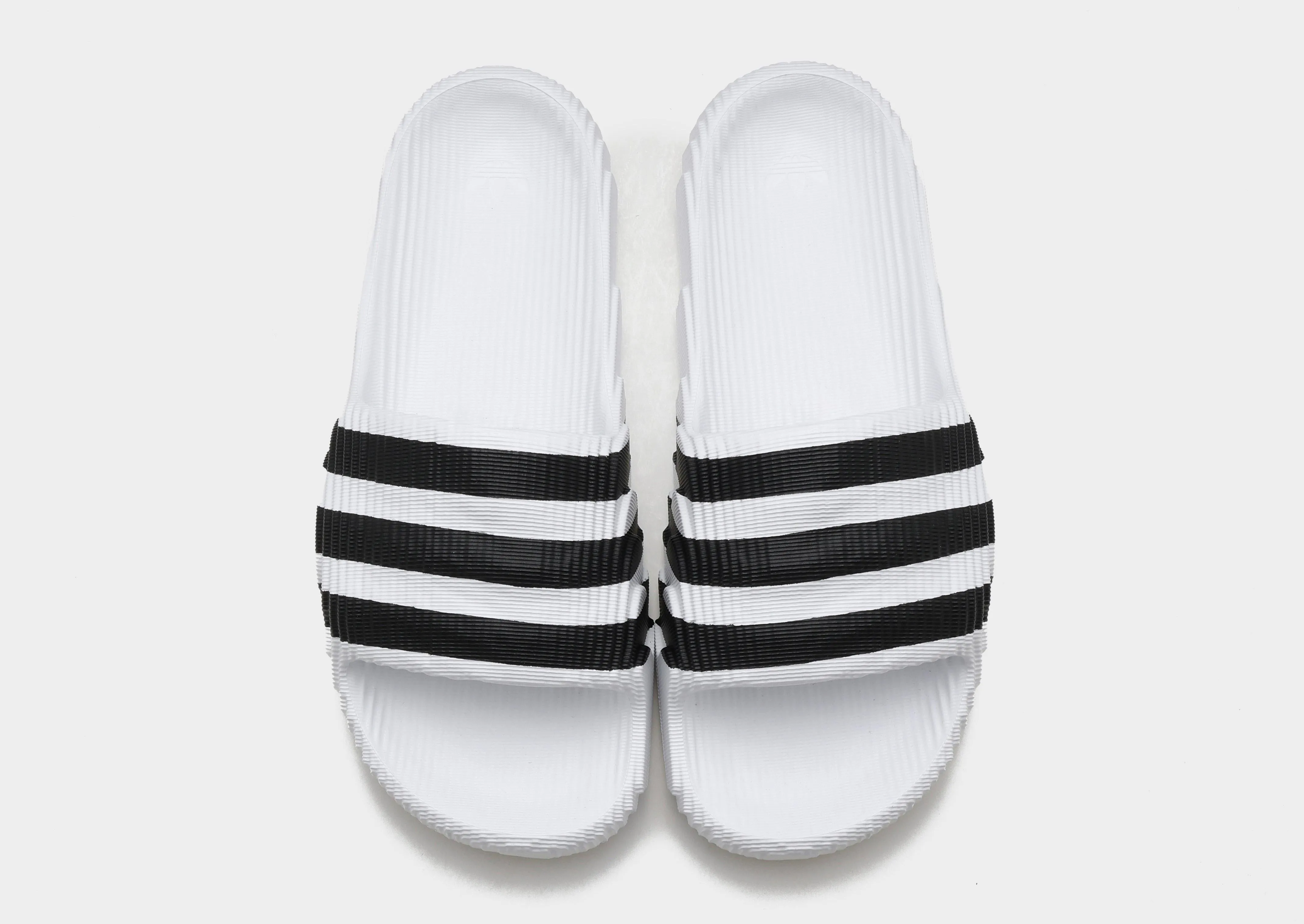 Adilette 22 Slides Weekend Fun