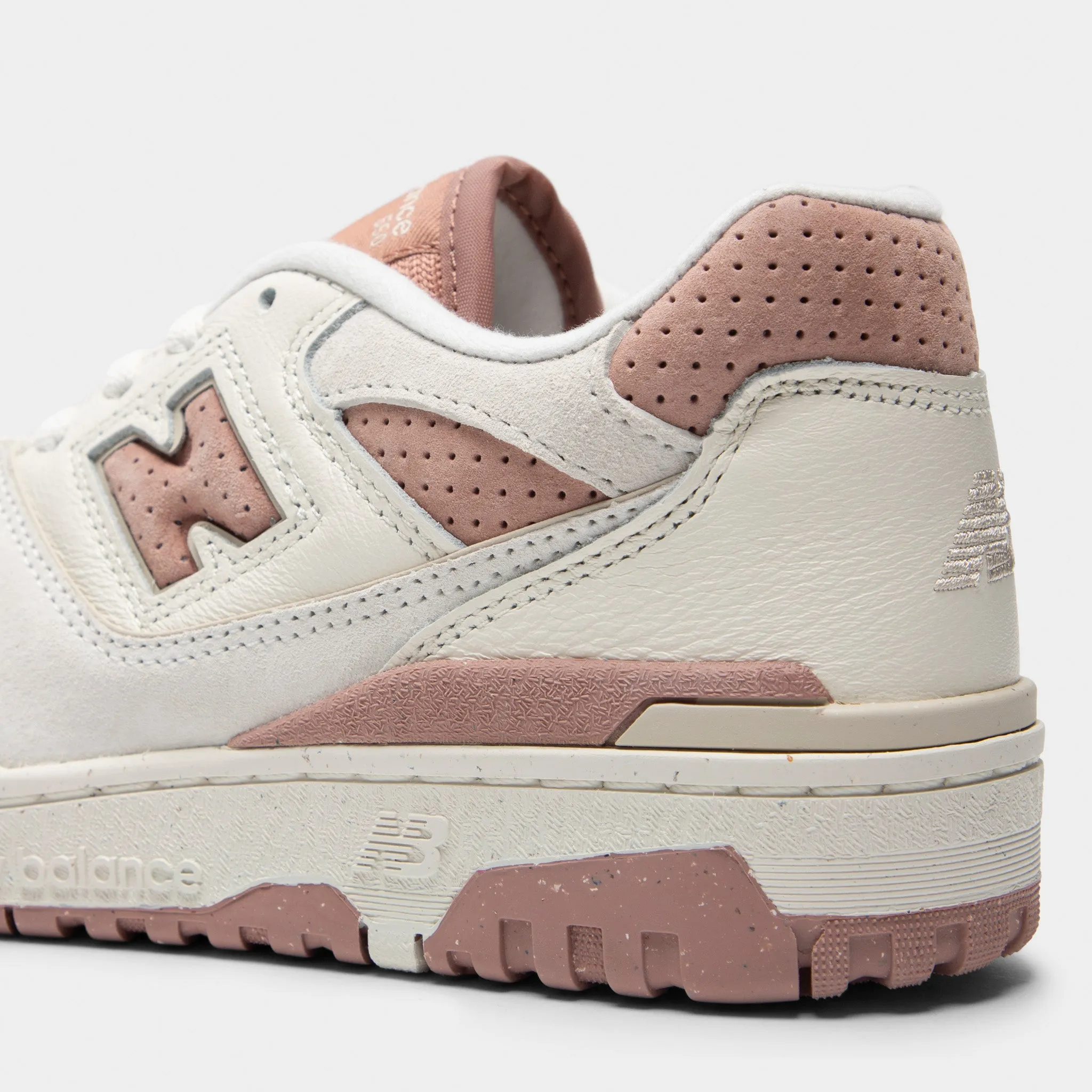New Balance Women's 550 Sea Salt / Landslide Street Play