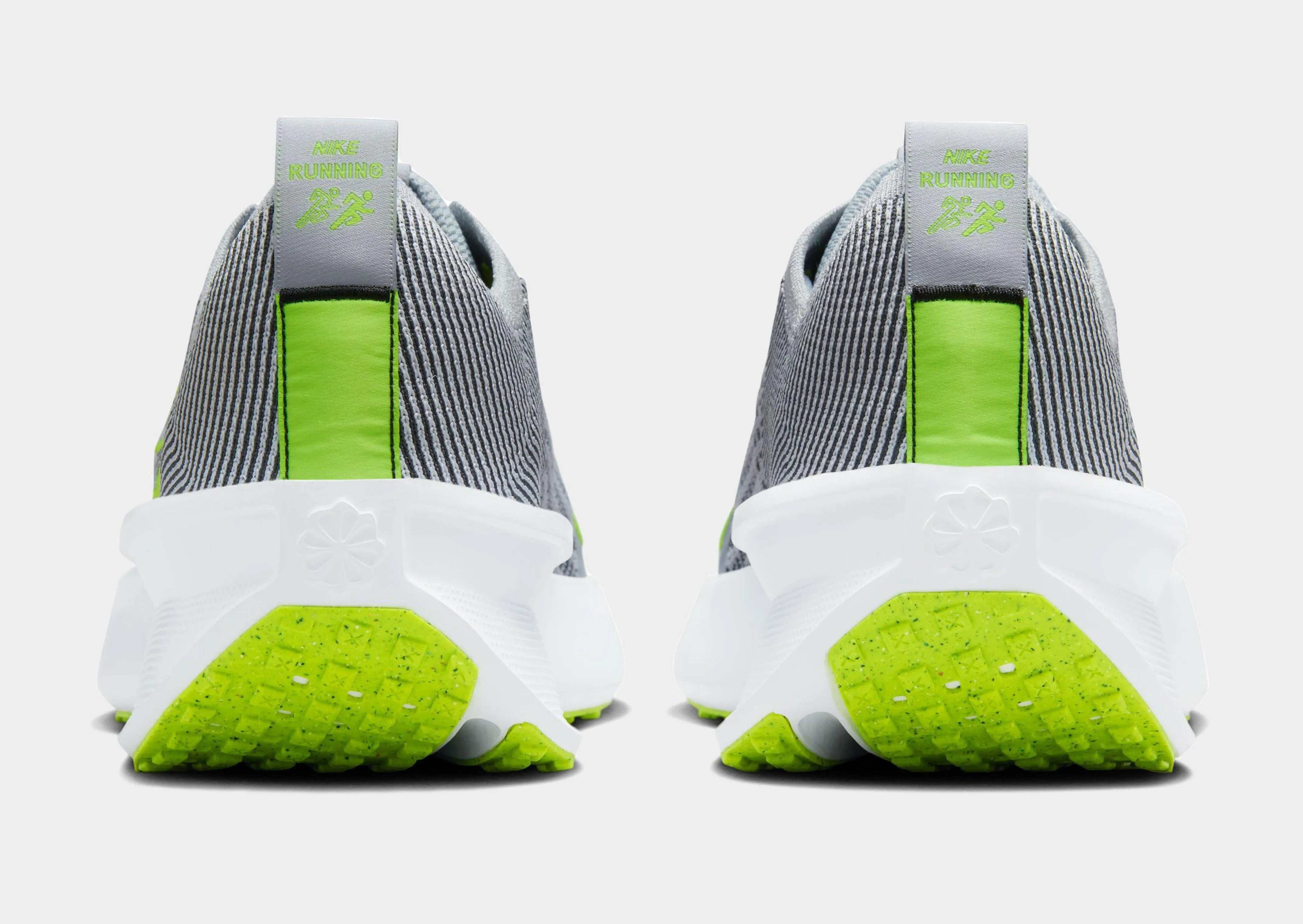 Interact Run Steady Pace Breathable Upper Design