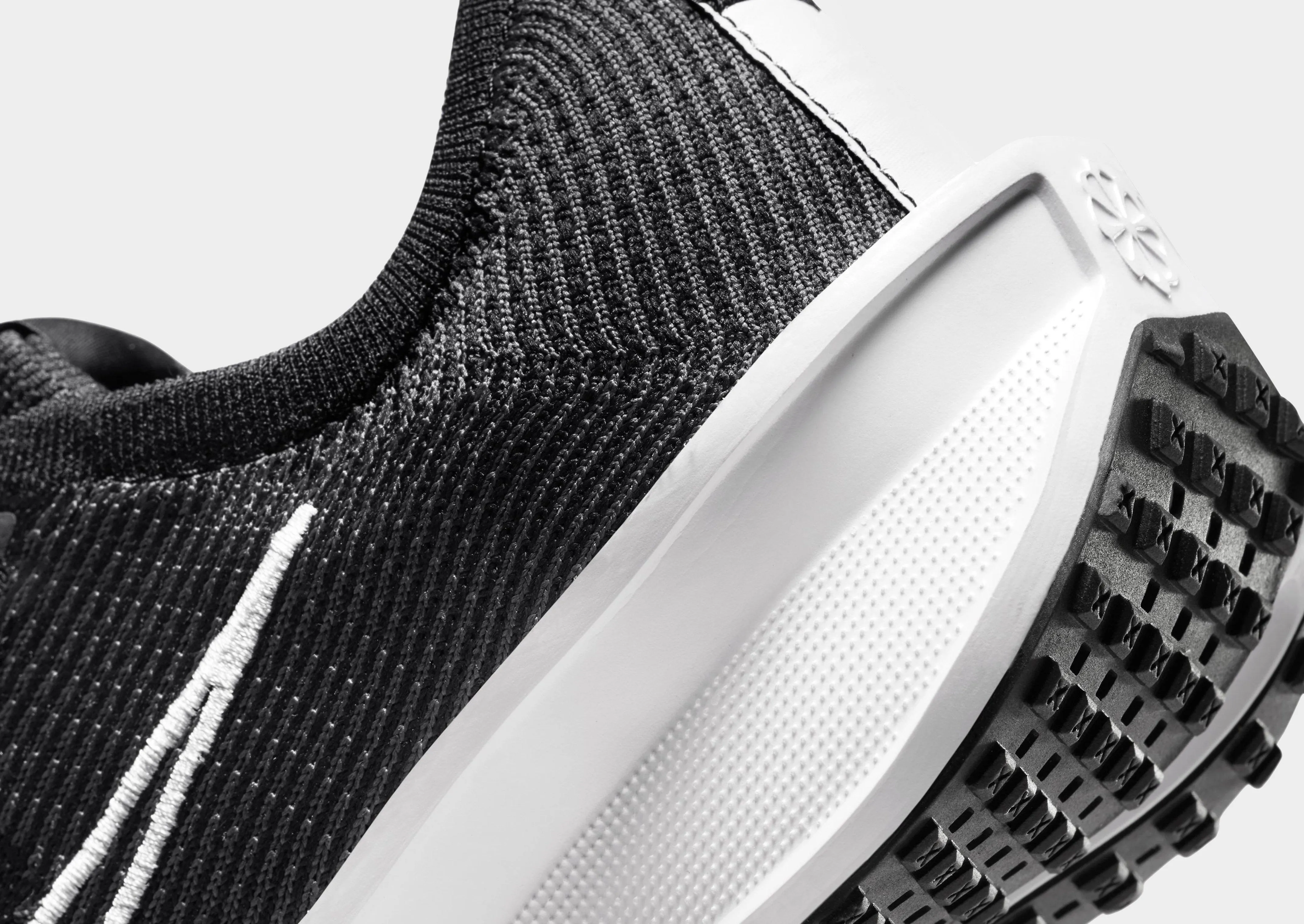 Interact Run Women's Comfort System