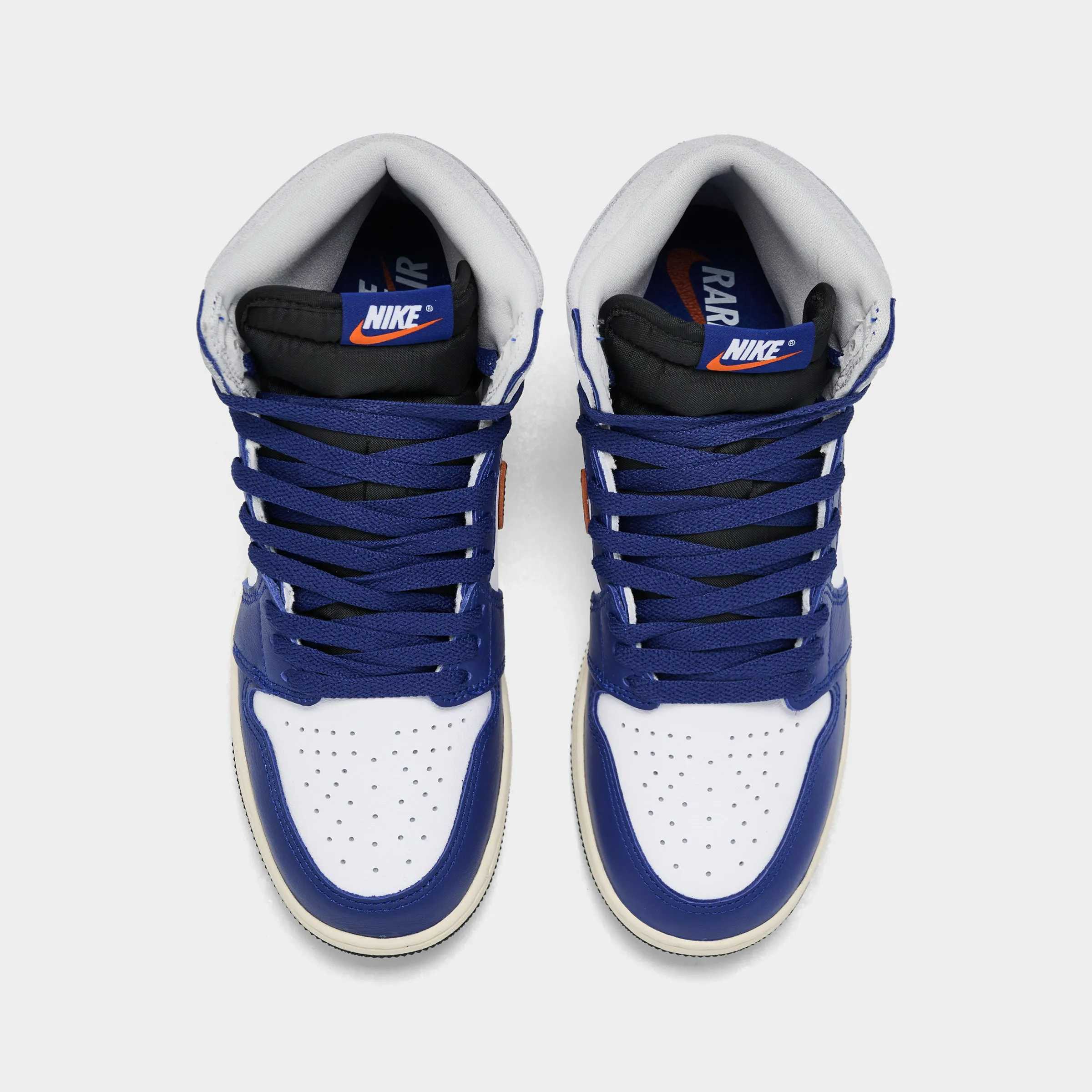 Neutral pronation Rapid Response Jordan 1 High OG GS White / Black - Neutral Grey