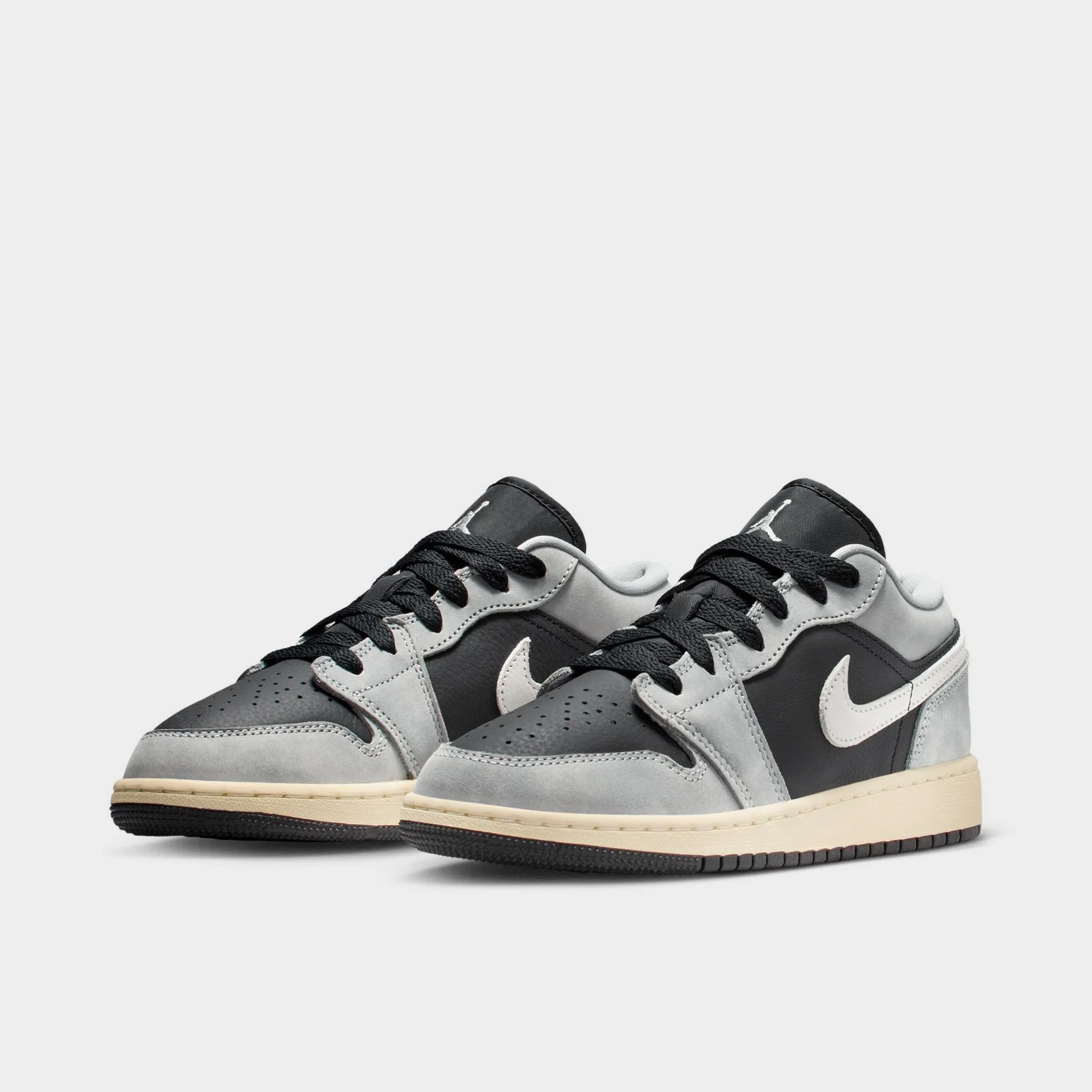 Pivot Point Jordan 1 Low SE GS Light Smoke Grey / Black - Sail