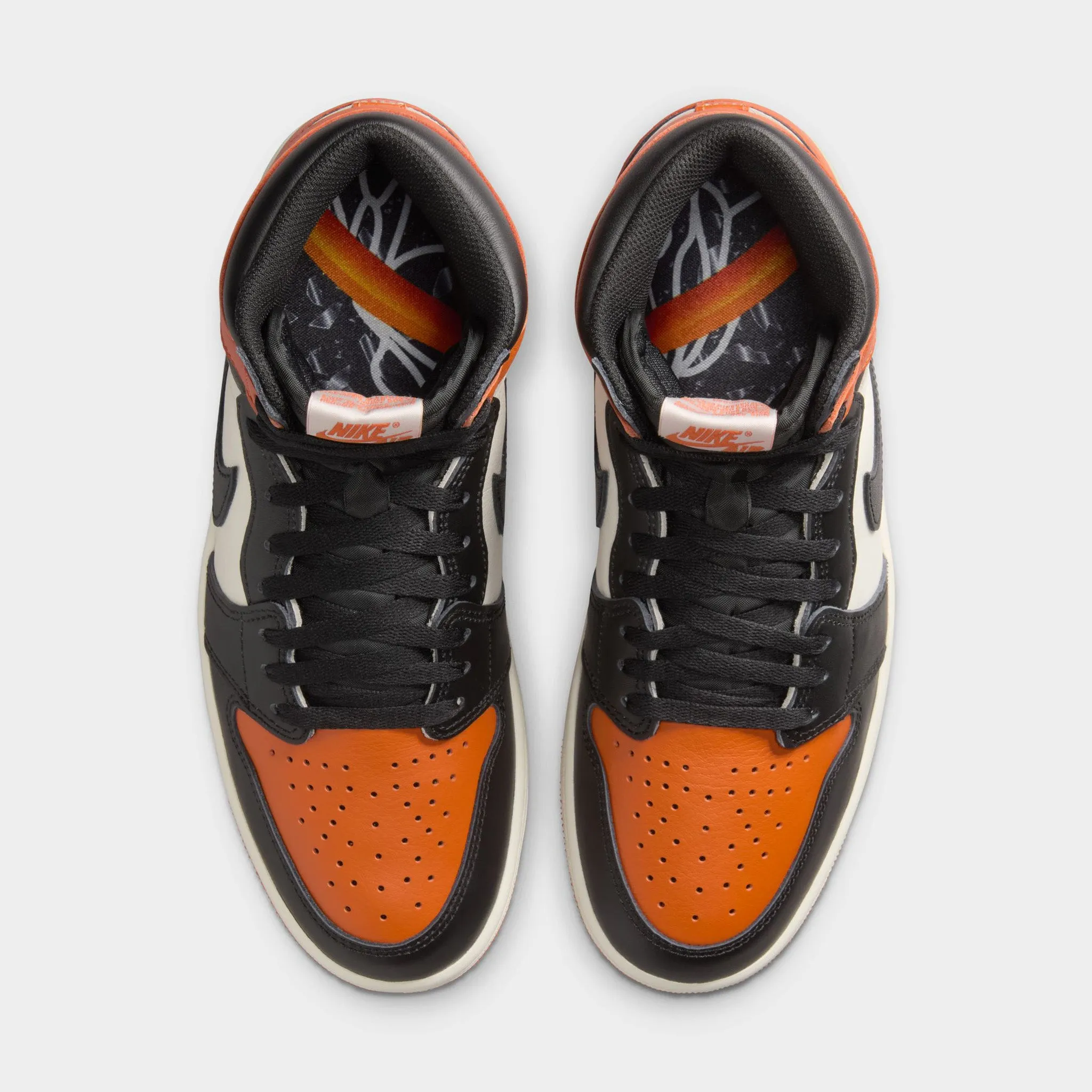 Stable Heel Jordan 1 Retro High OG Black / Sail - Starfish