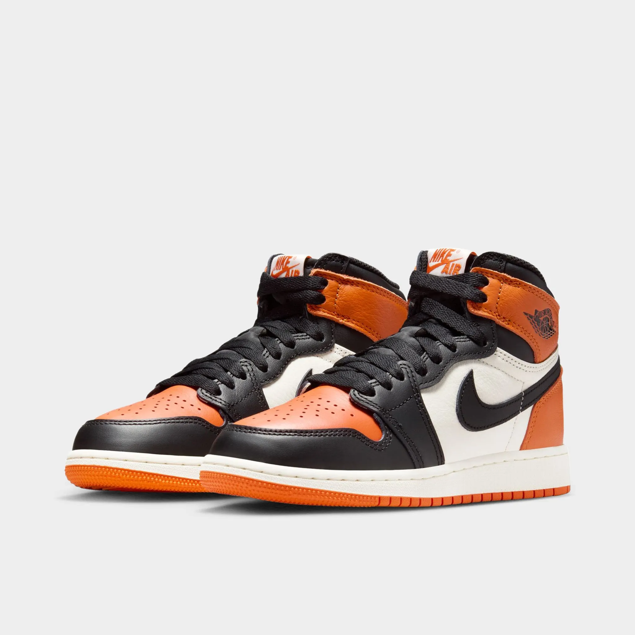 Versatile Cushioning Jordan 1 Retro High OG GS Black / Sail - Starfish