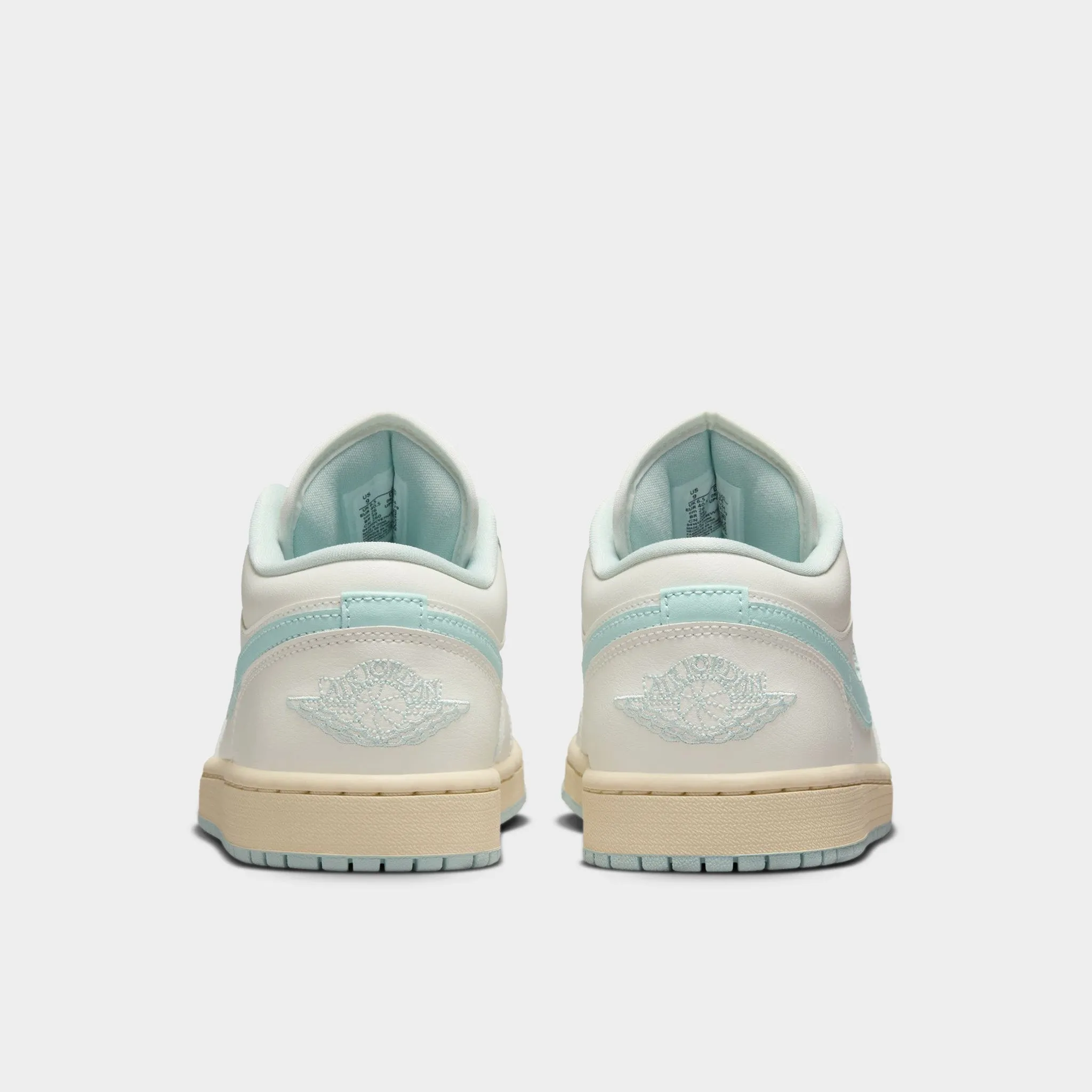 Flexible Fit walking shoes Jordan Women's 1 Low Sail / Igloo