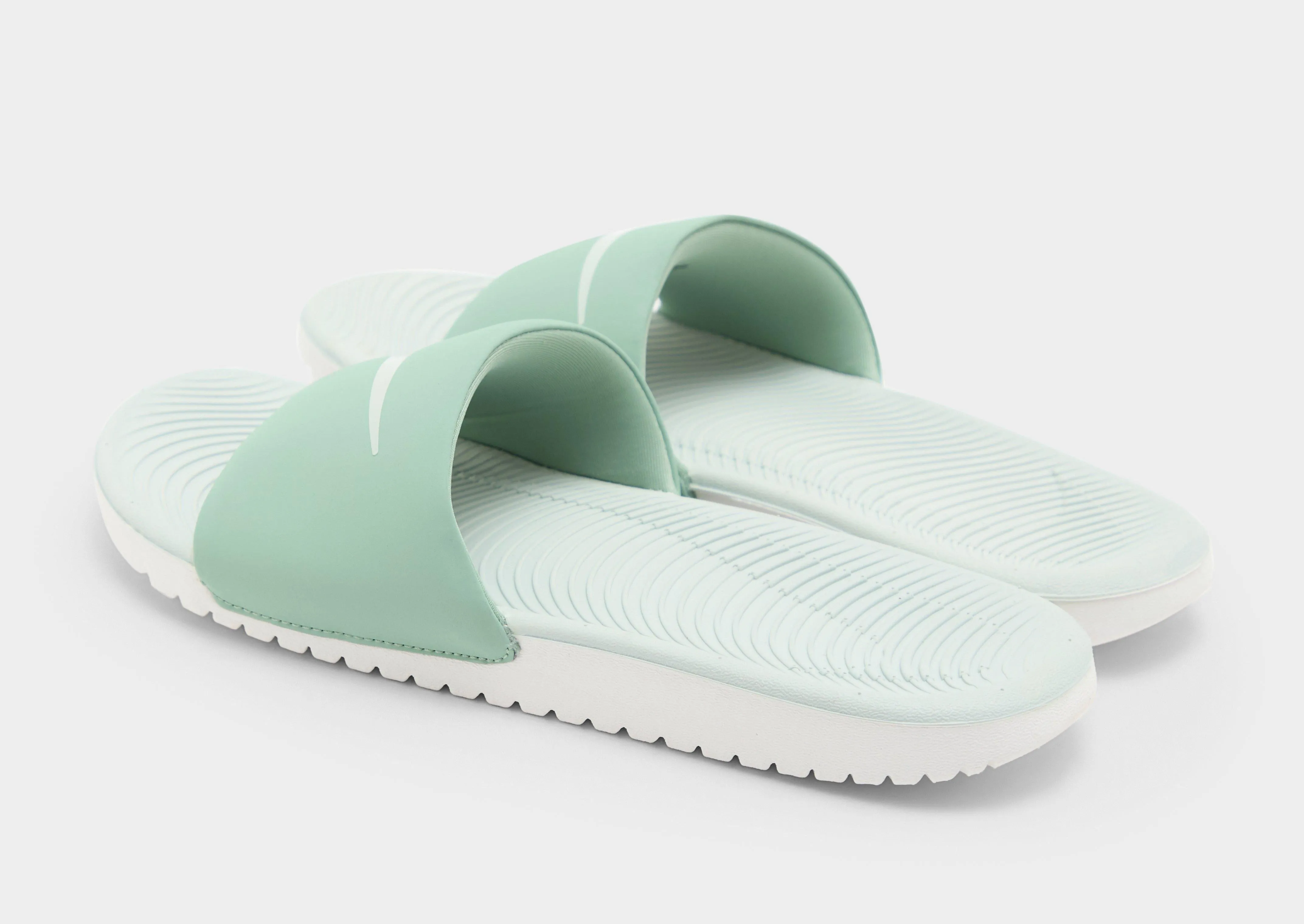 Kawa Slides Junior's Soft Landing Sneaker Storage