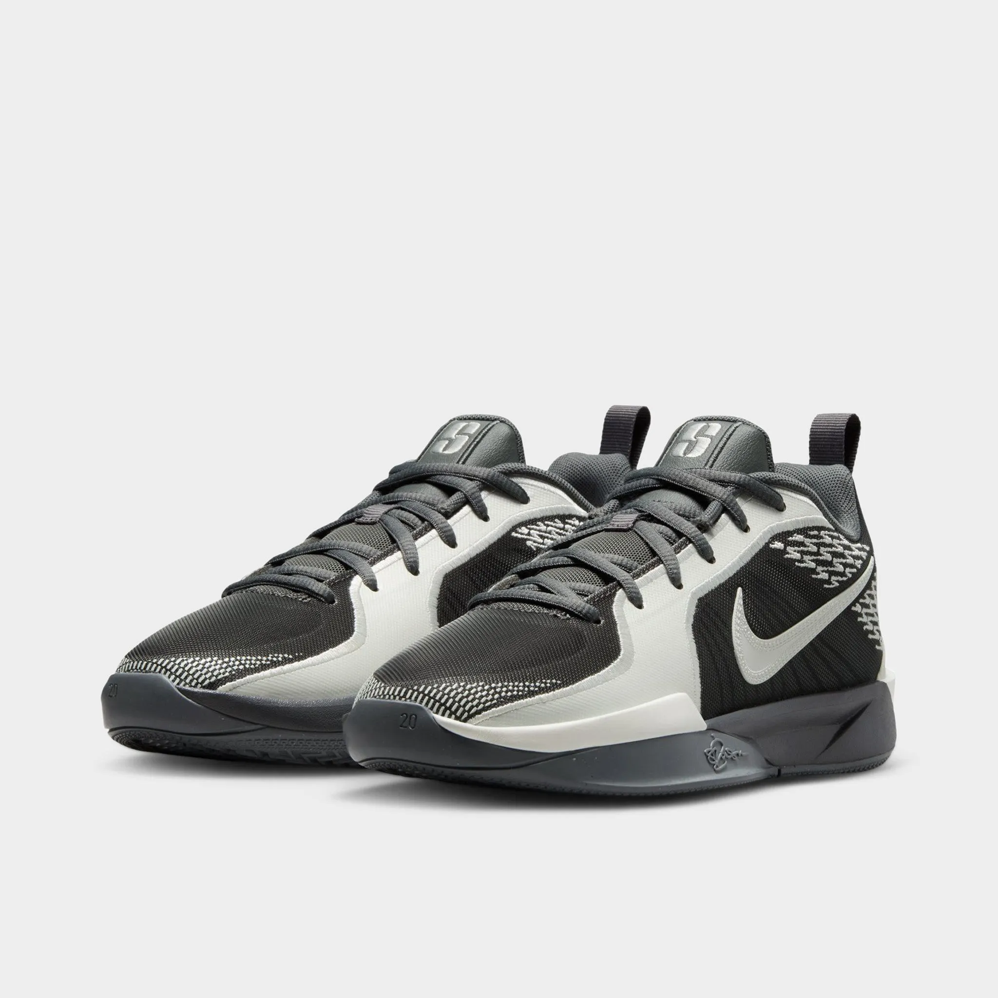 Stability Support Nike Sabrina 2 GS Iron Grey / Sail - Hot Punch