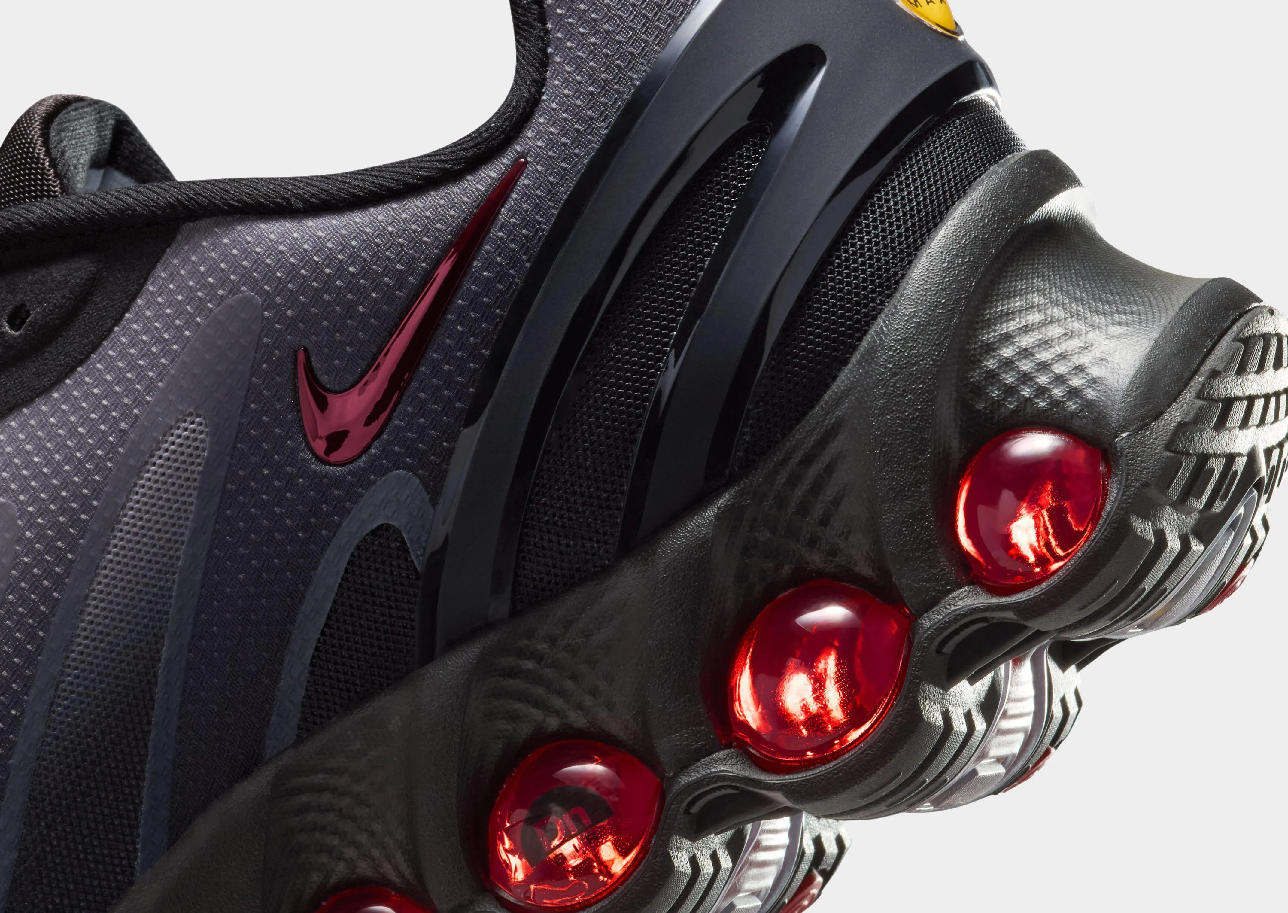 Motion control Sneaker Bags Air Max DN8