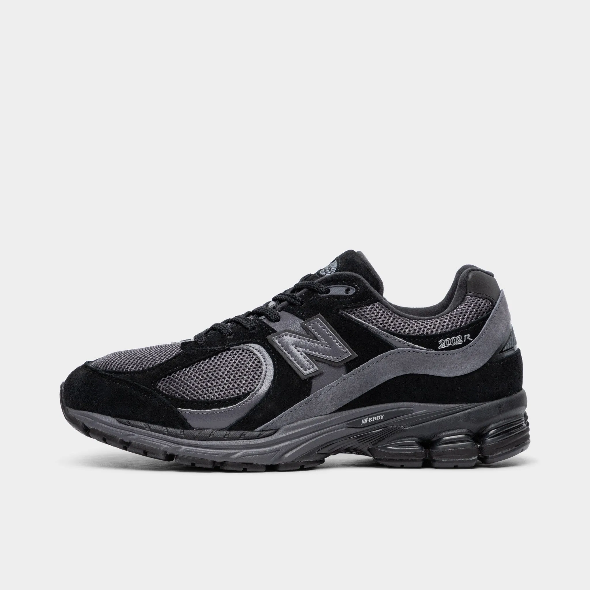 Stretchable Mesh Shock   Proof New Balance M2002RBL Black / Black