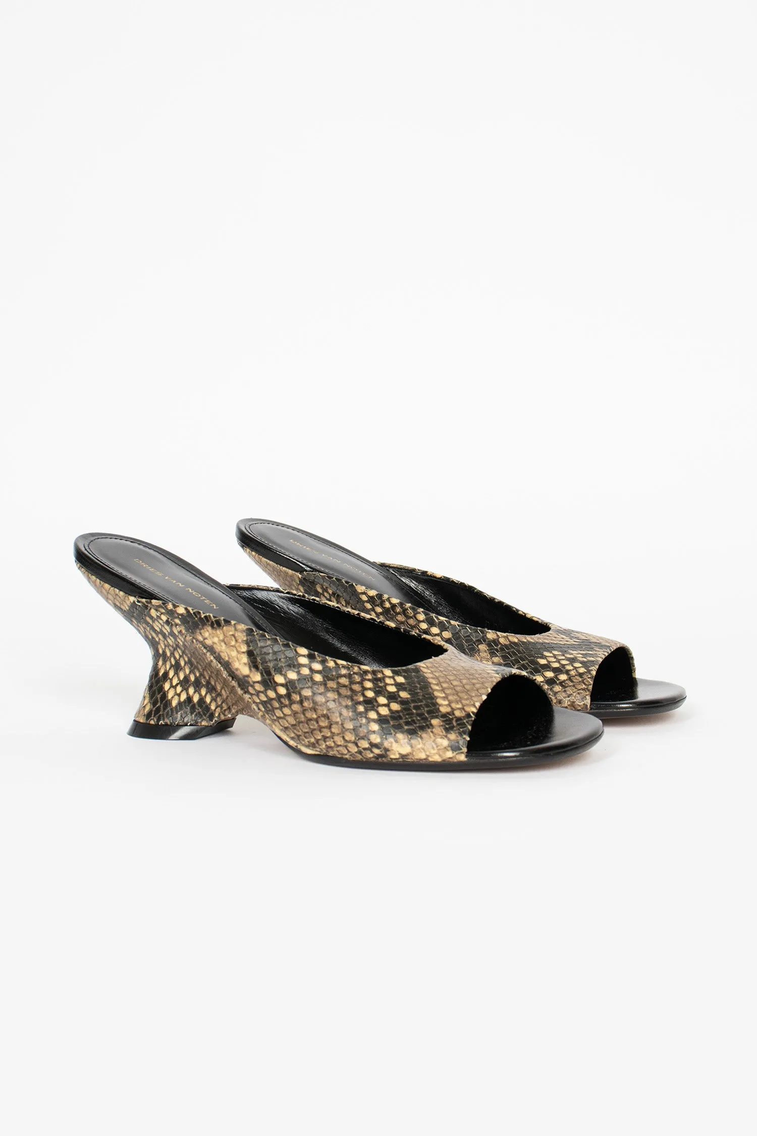 Daily Movement Open-Toe Leather Mules Beige