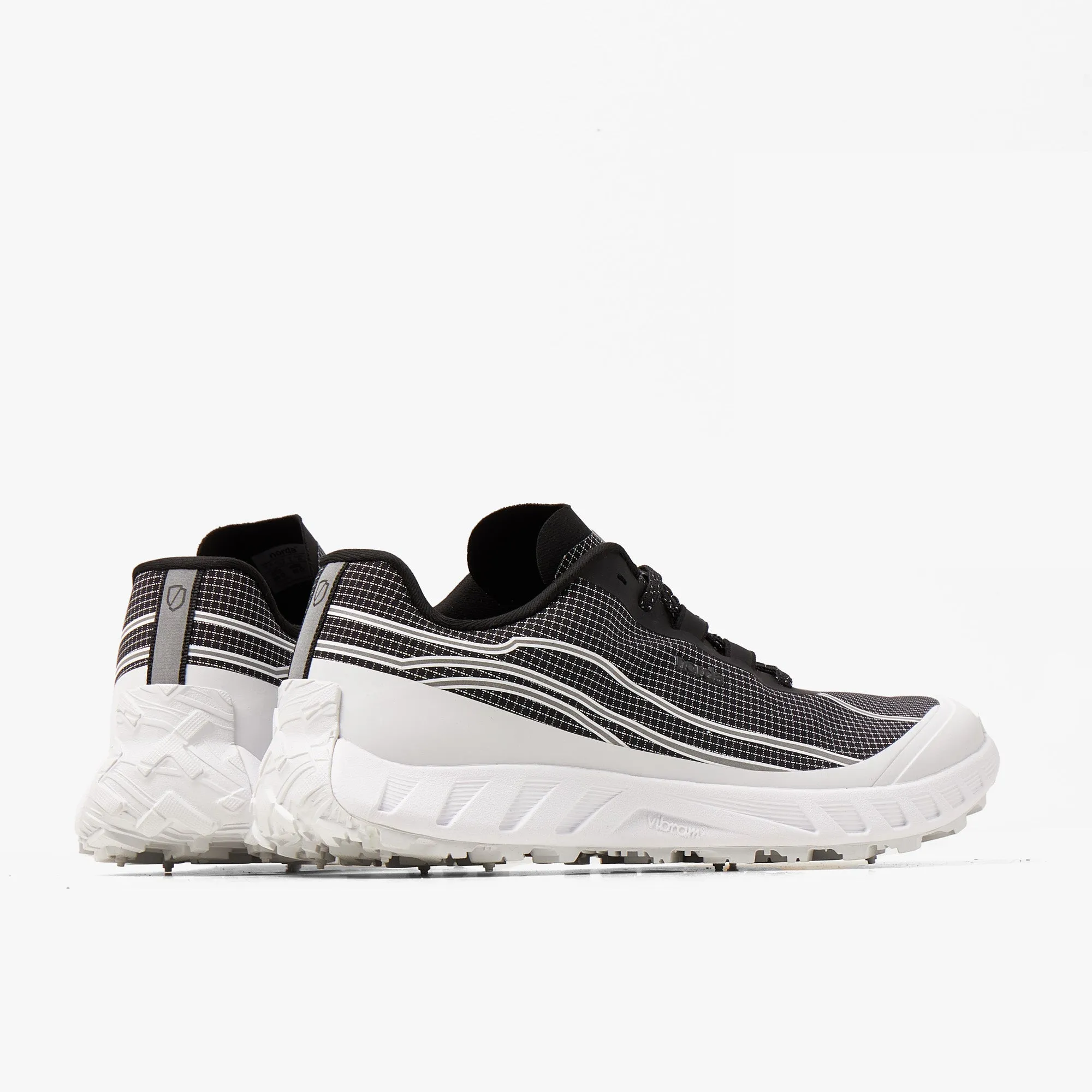 norda 002 / Summit Black Superior Grip stain - resistant - coating - durability shoes