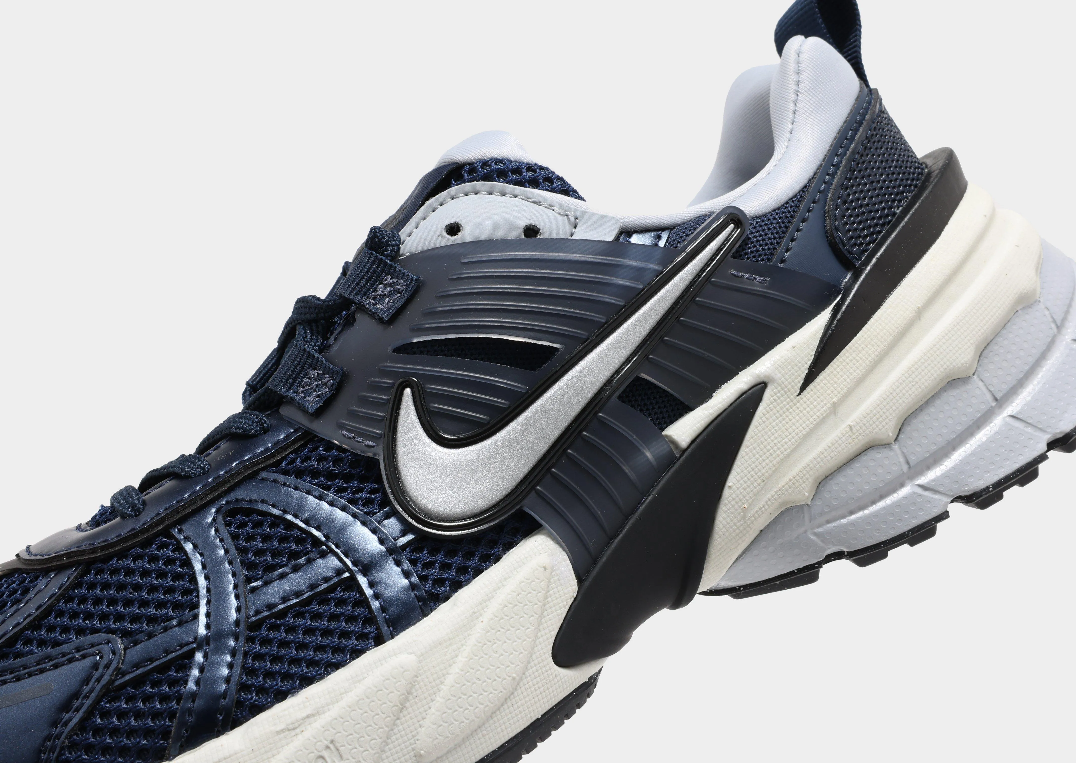 Sneaker Repairs V2K Run