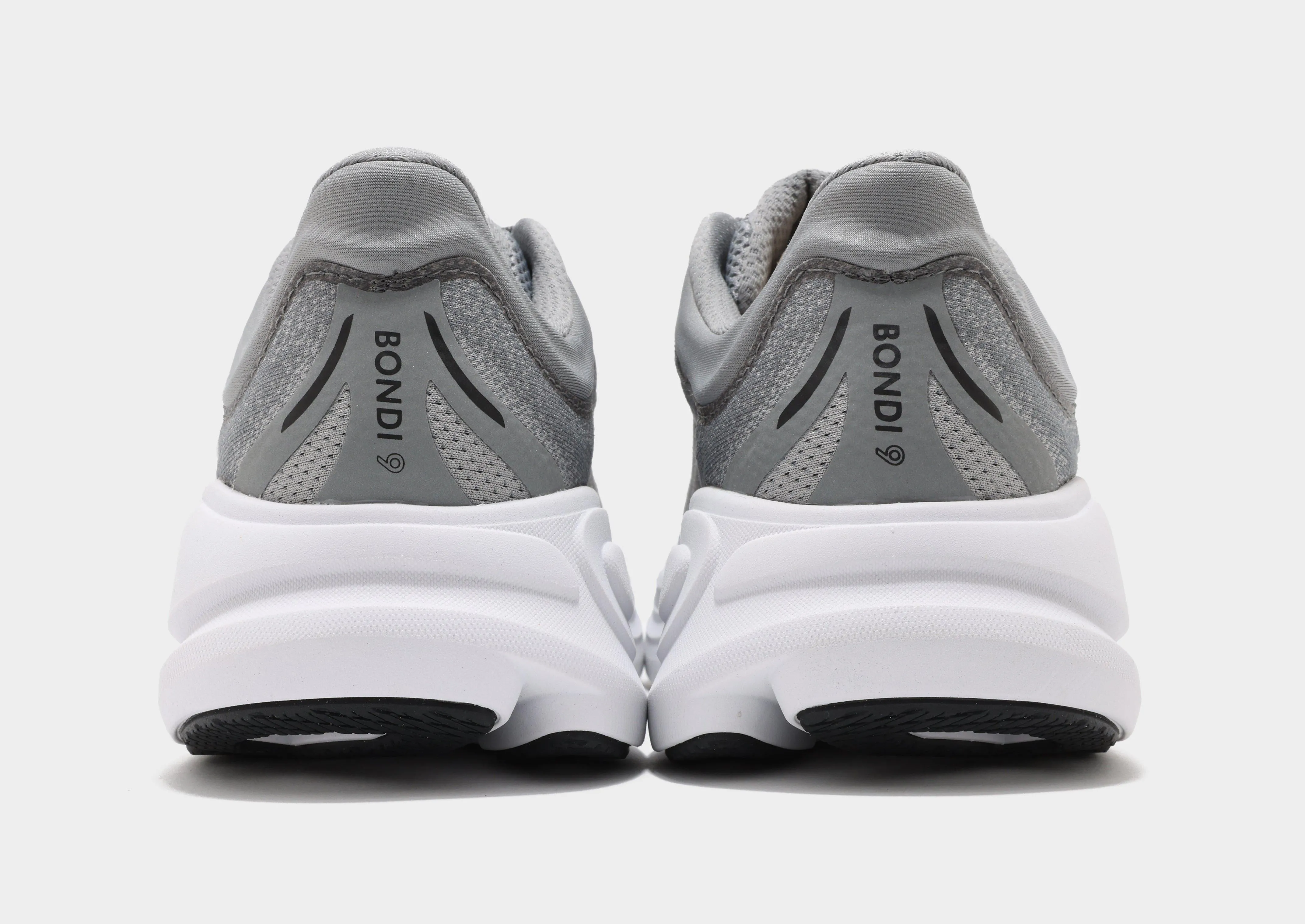 Bondi 9 signature shoes