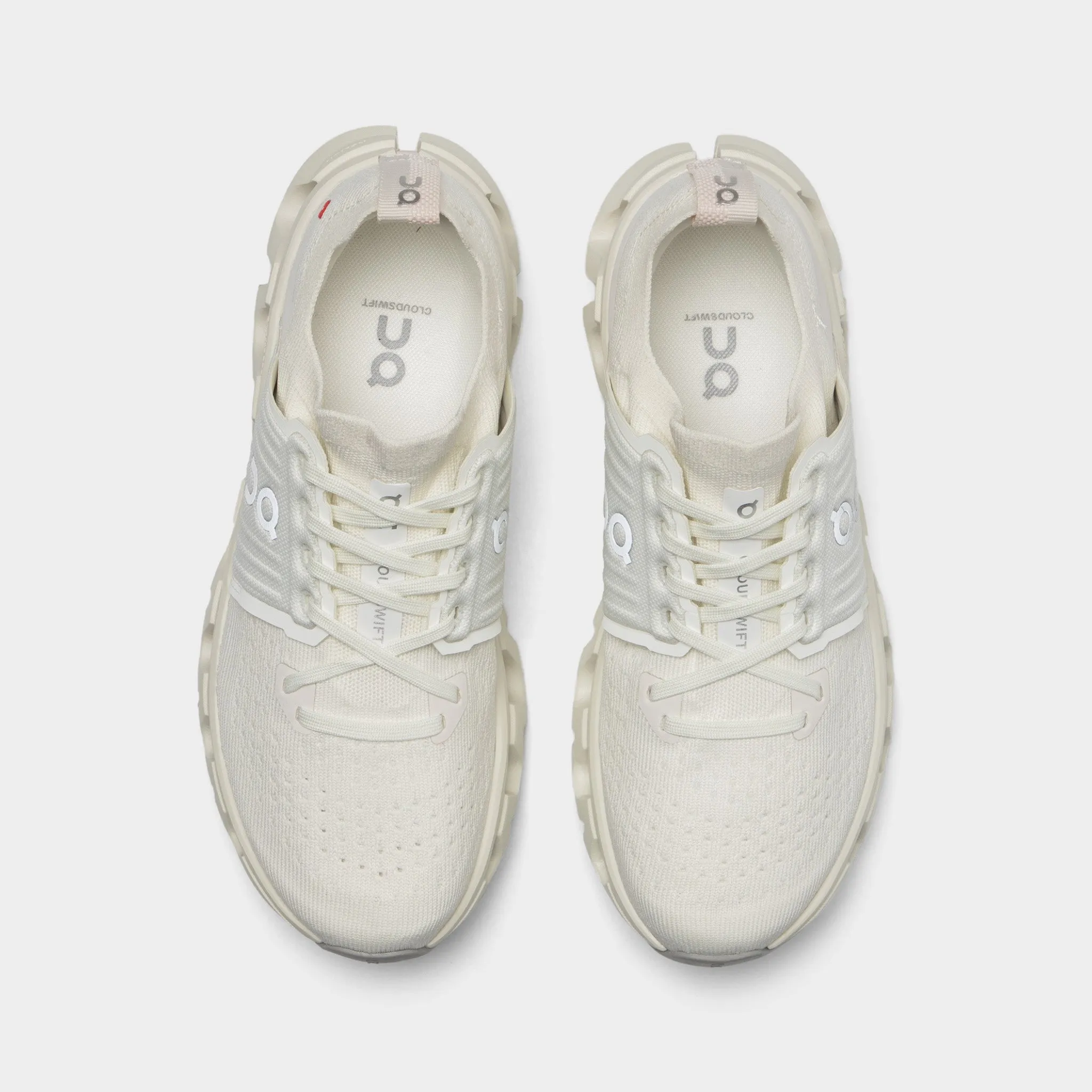 On Women's Cloudswift 4 Ivory / Sand padded tongue comfort High Durability