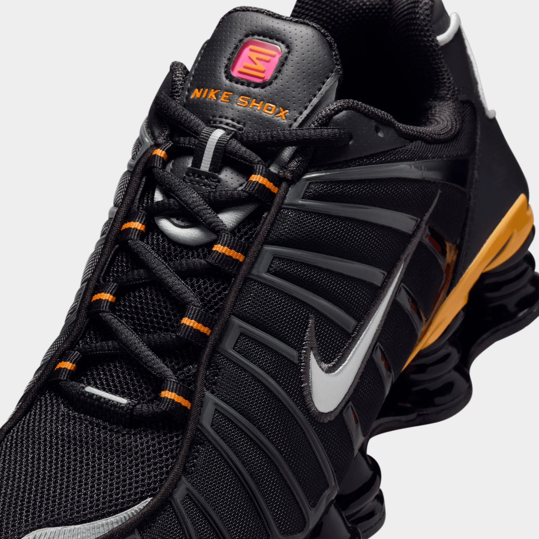 no - carbon - fiber - plate shoes Nike Shox TL Black / Metallic Silver - Varsity Maize