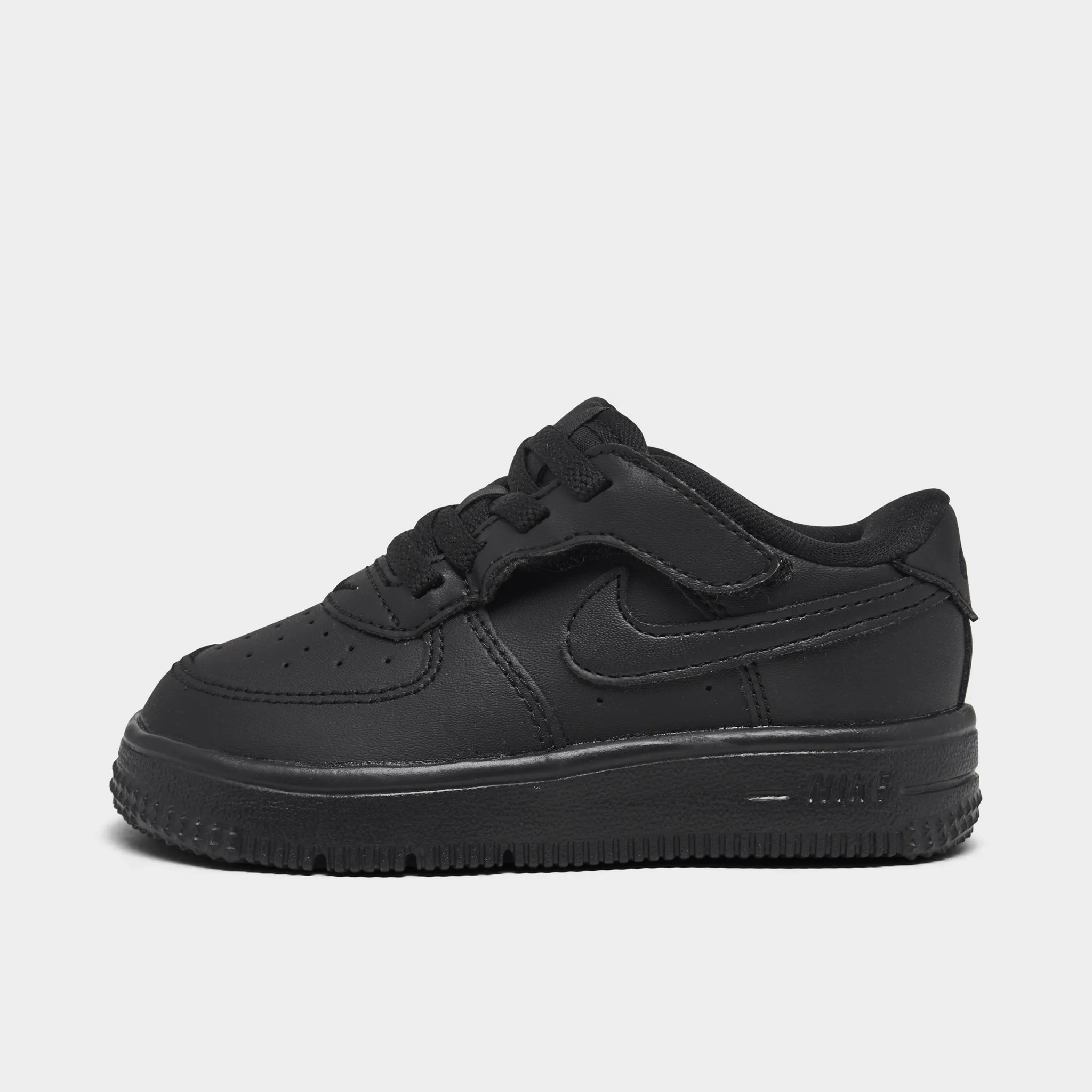 Ergonomic Heel Design Midfoot Shank Structure Nike Air Force 1 Low Easyon TD Black / Black