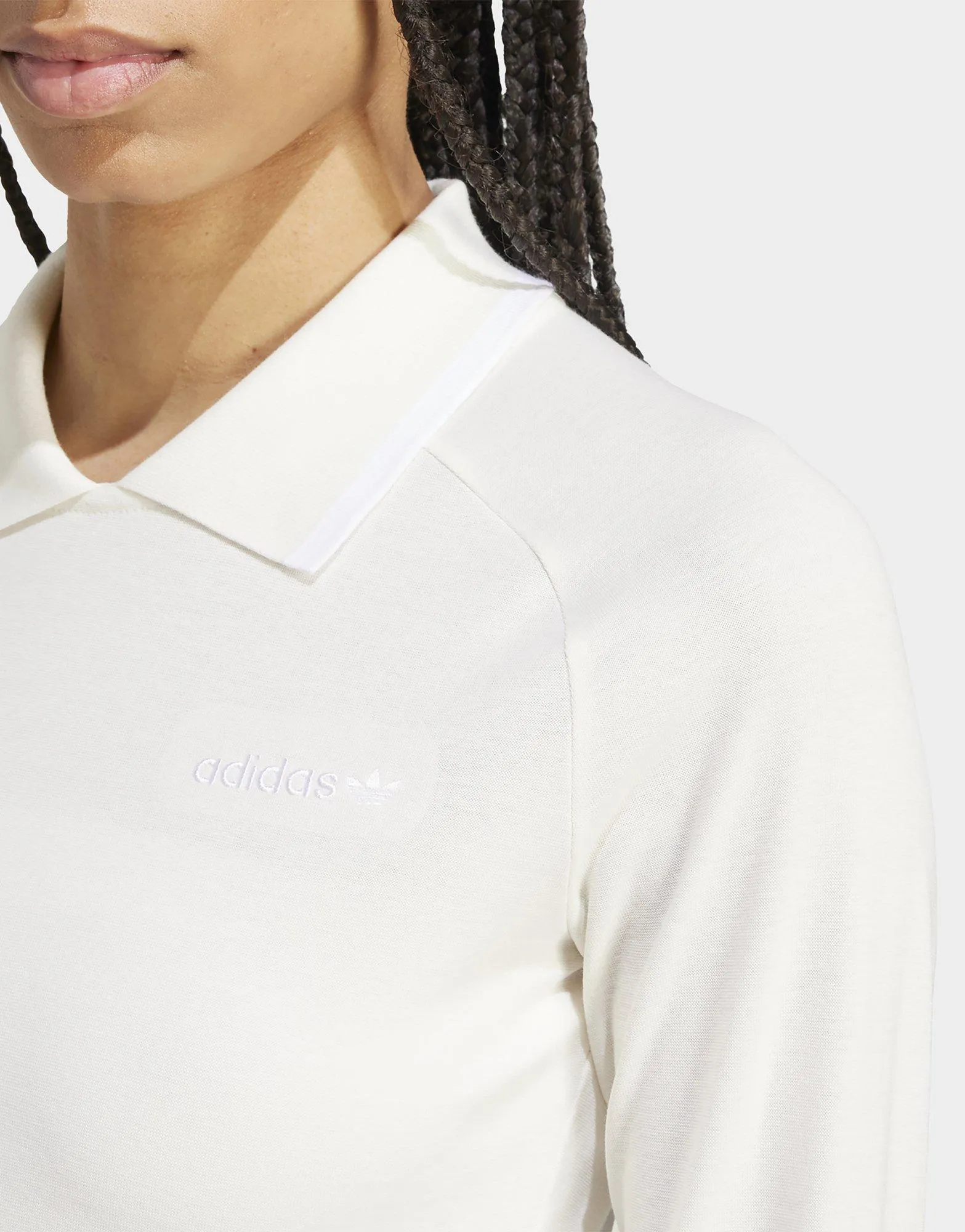 Stone Walk Short Distance Long-Sleeve Crest Top