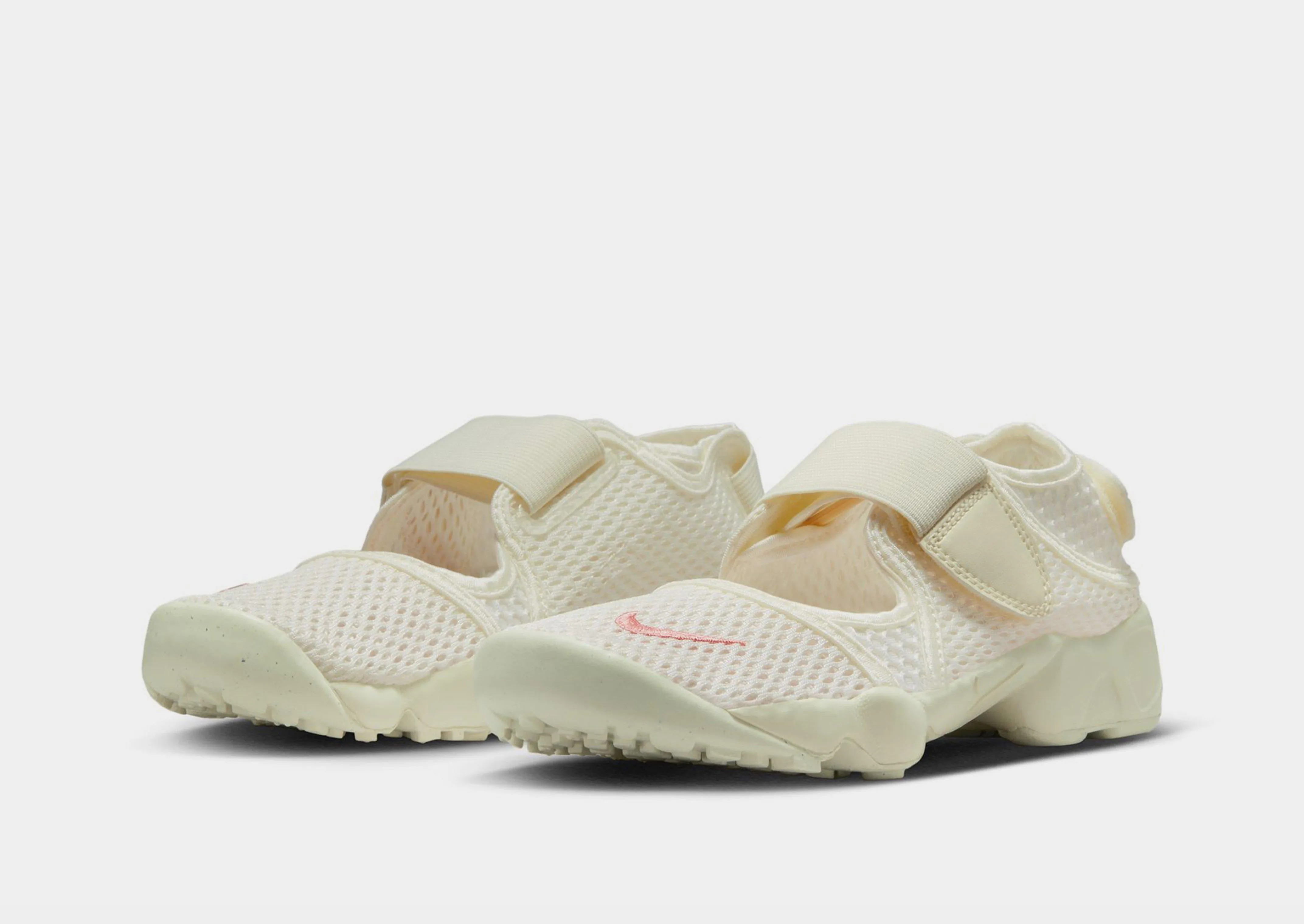 Rift 2 Junior's Moisture Wicking Lining Sneaker Stores