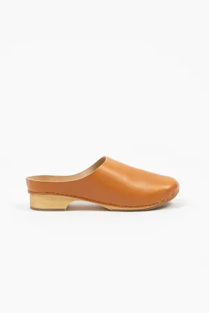 Cold Weather Gear All Weather Urban Commute Low Leather Clog Natural