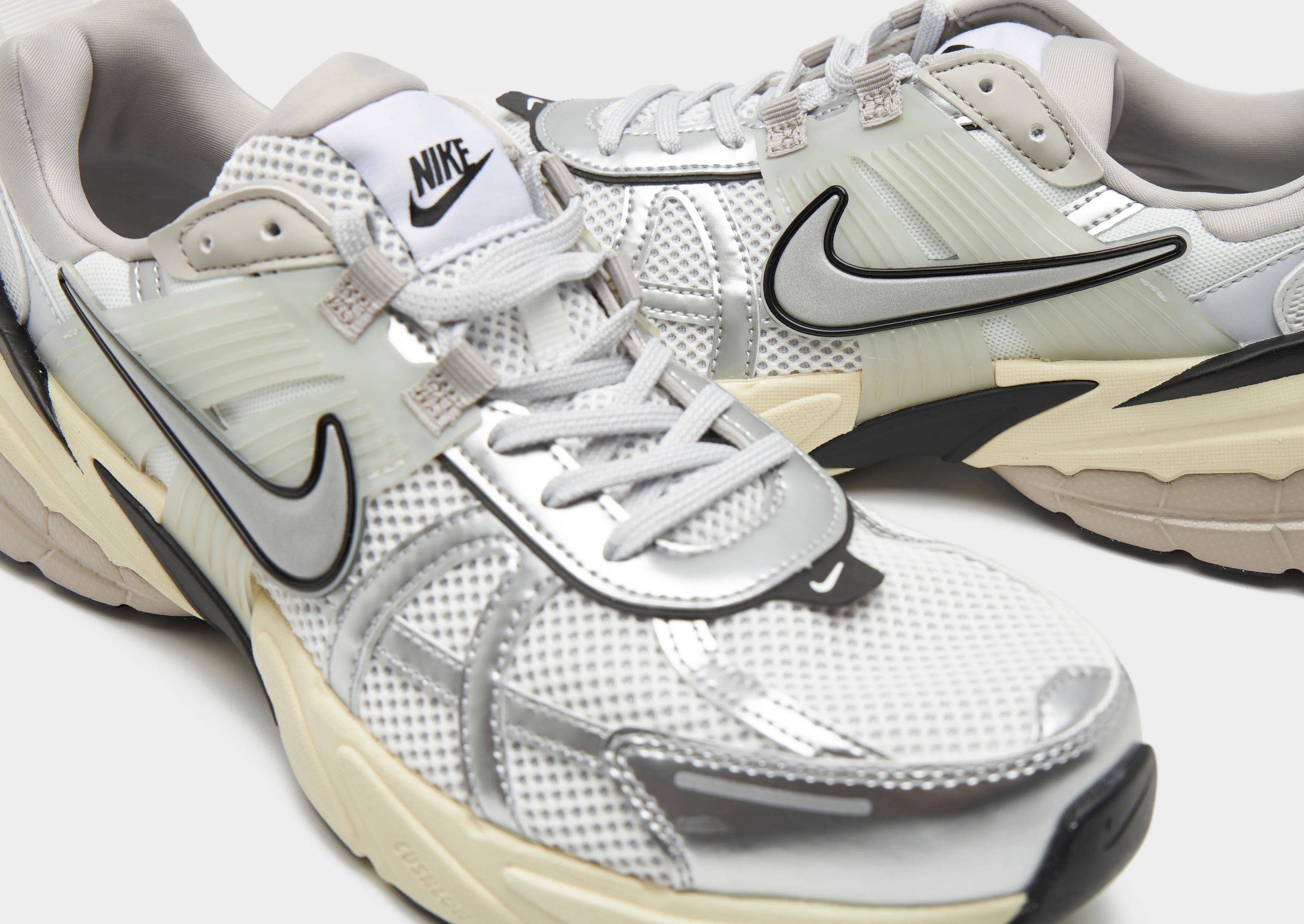 V2K Run Bold Statement Dynamic Lacing