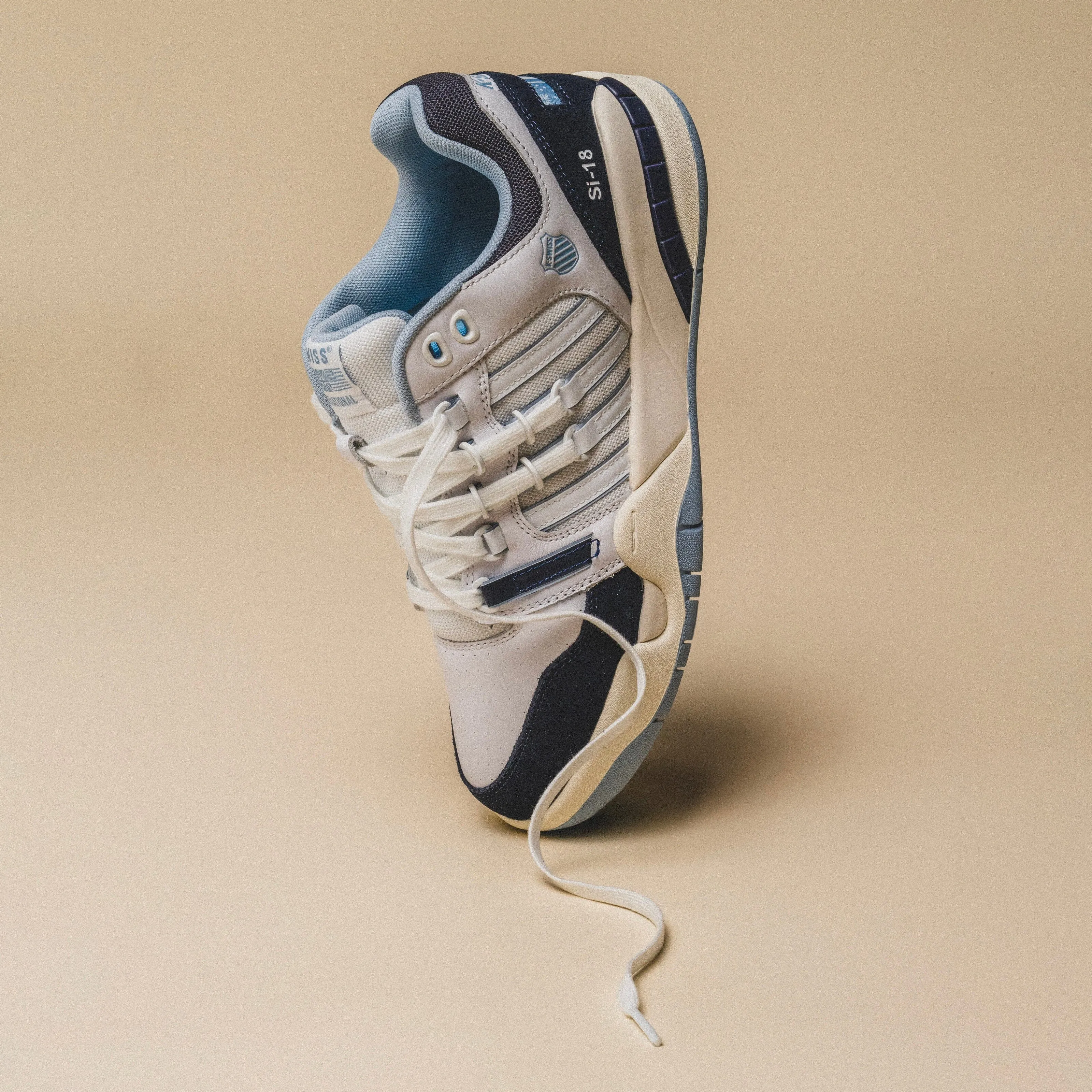 MENS K-Swiss |Si-18 INTERNATIONAL (ICE BLUE) Shock Diffusion Technology
