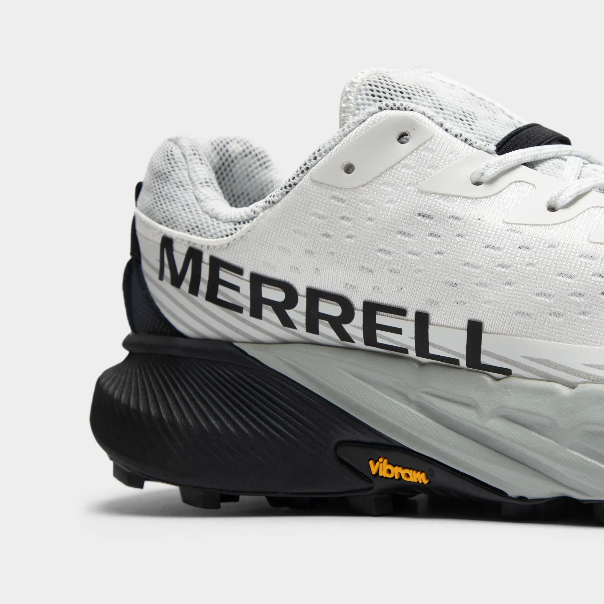 Merrell Agility Peak 5 Ash / Black Foot Freedom