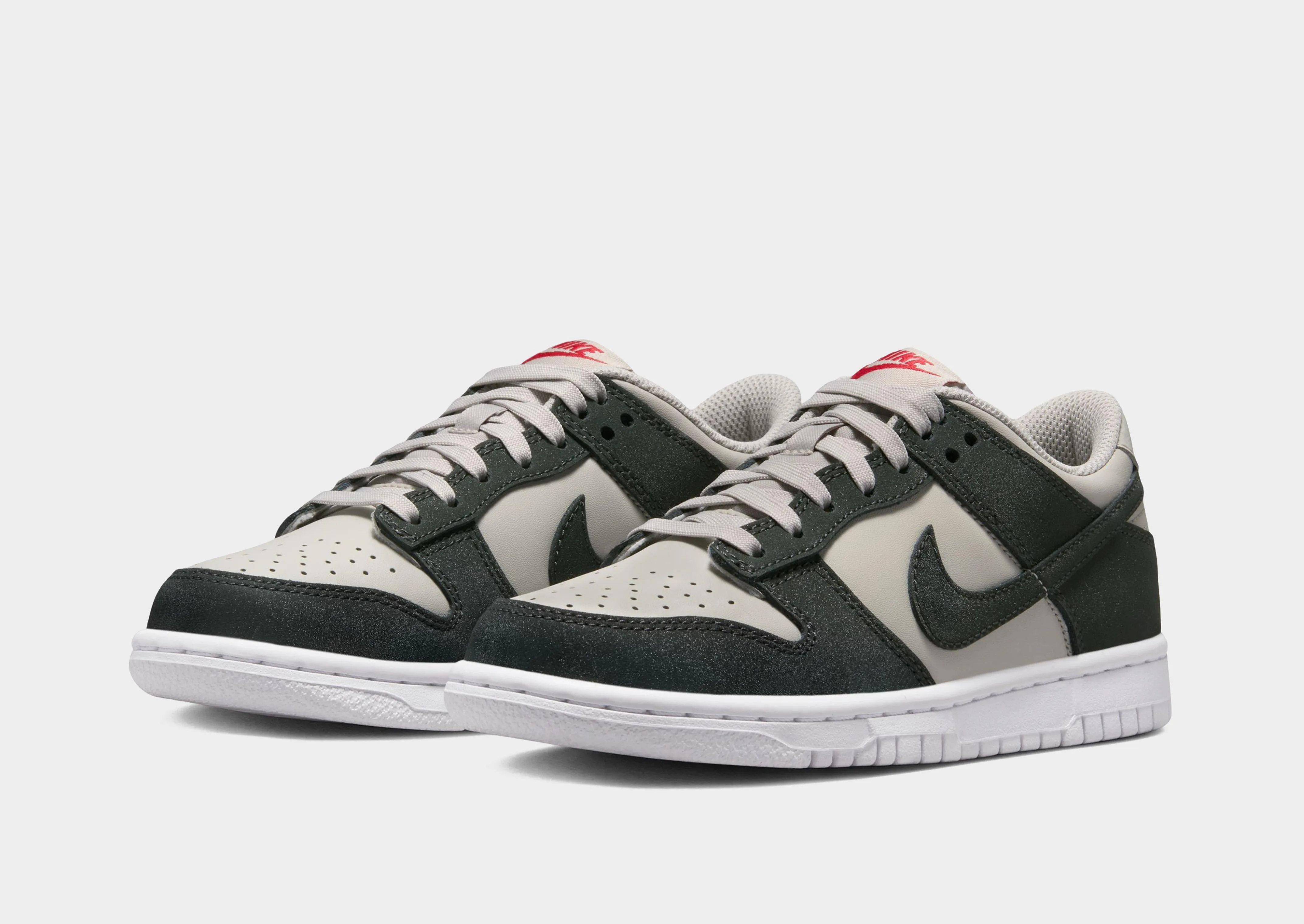 Every Occasion Dunk Low Junior's