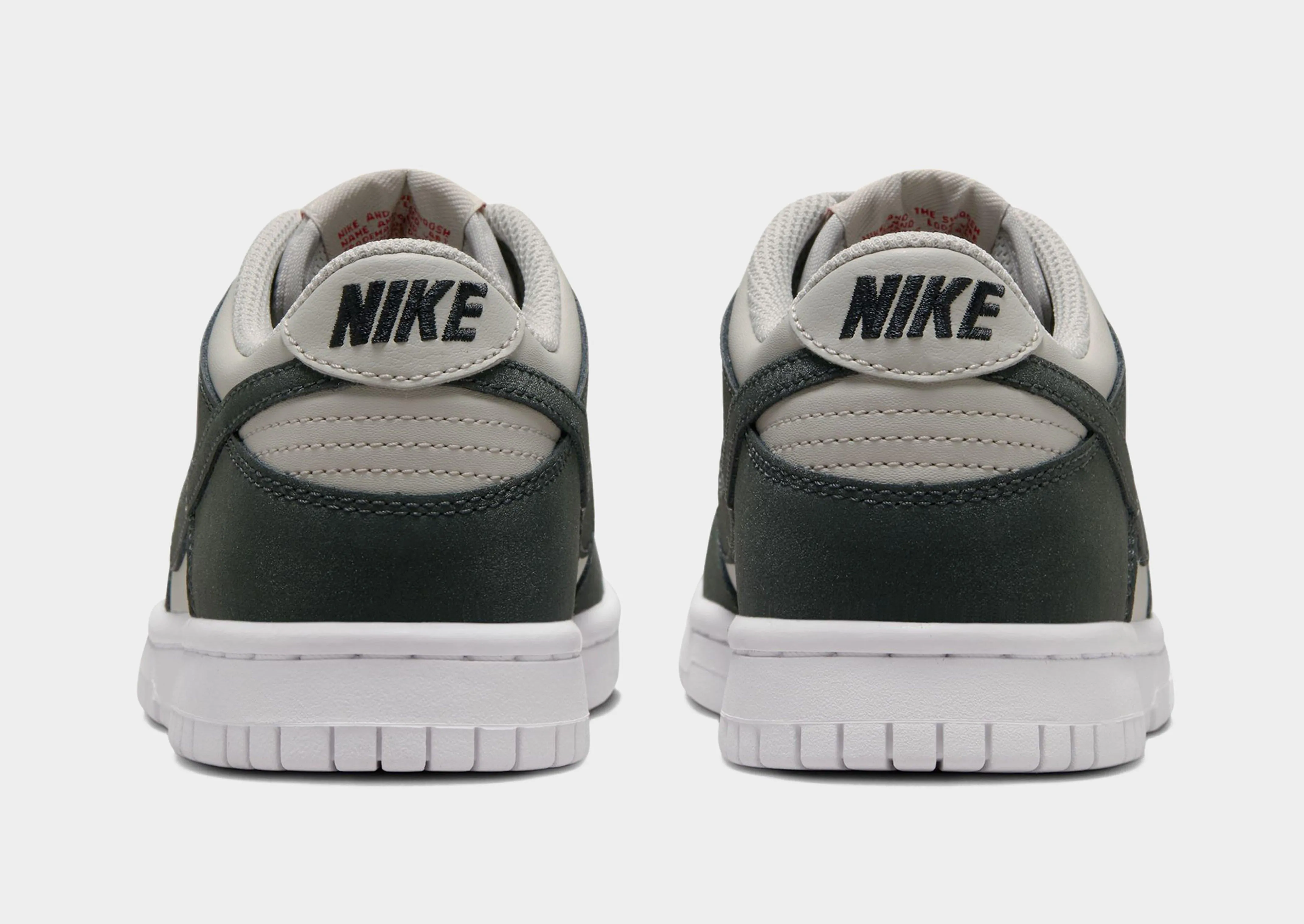 Dunk Low Junior's Friction control Shock Absorbing Technology