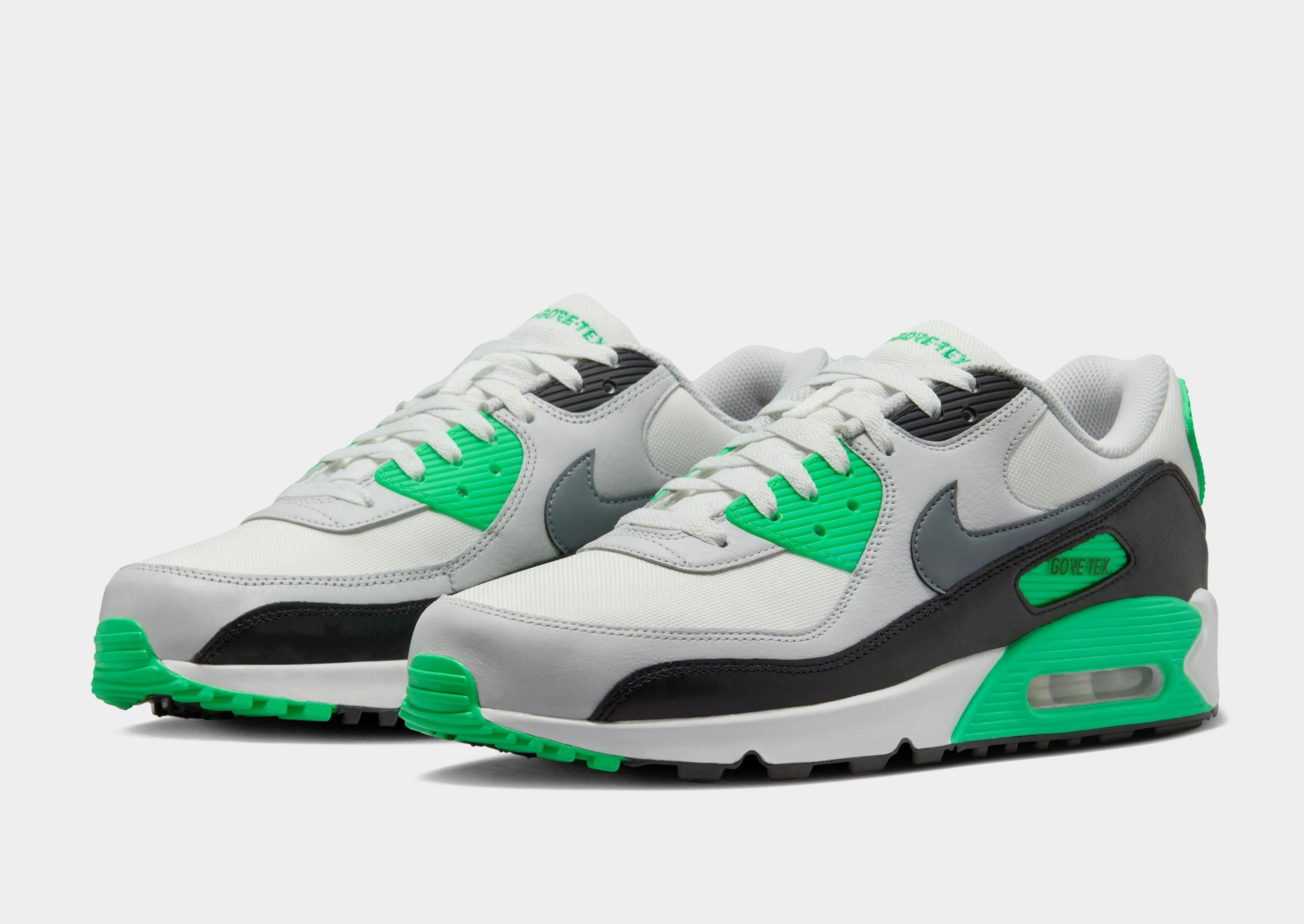 Classic Performance Clean Form Air Max 90 GORE-TEX