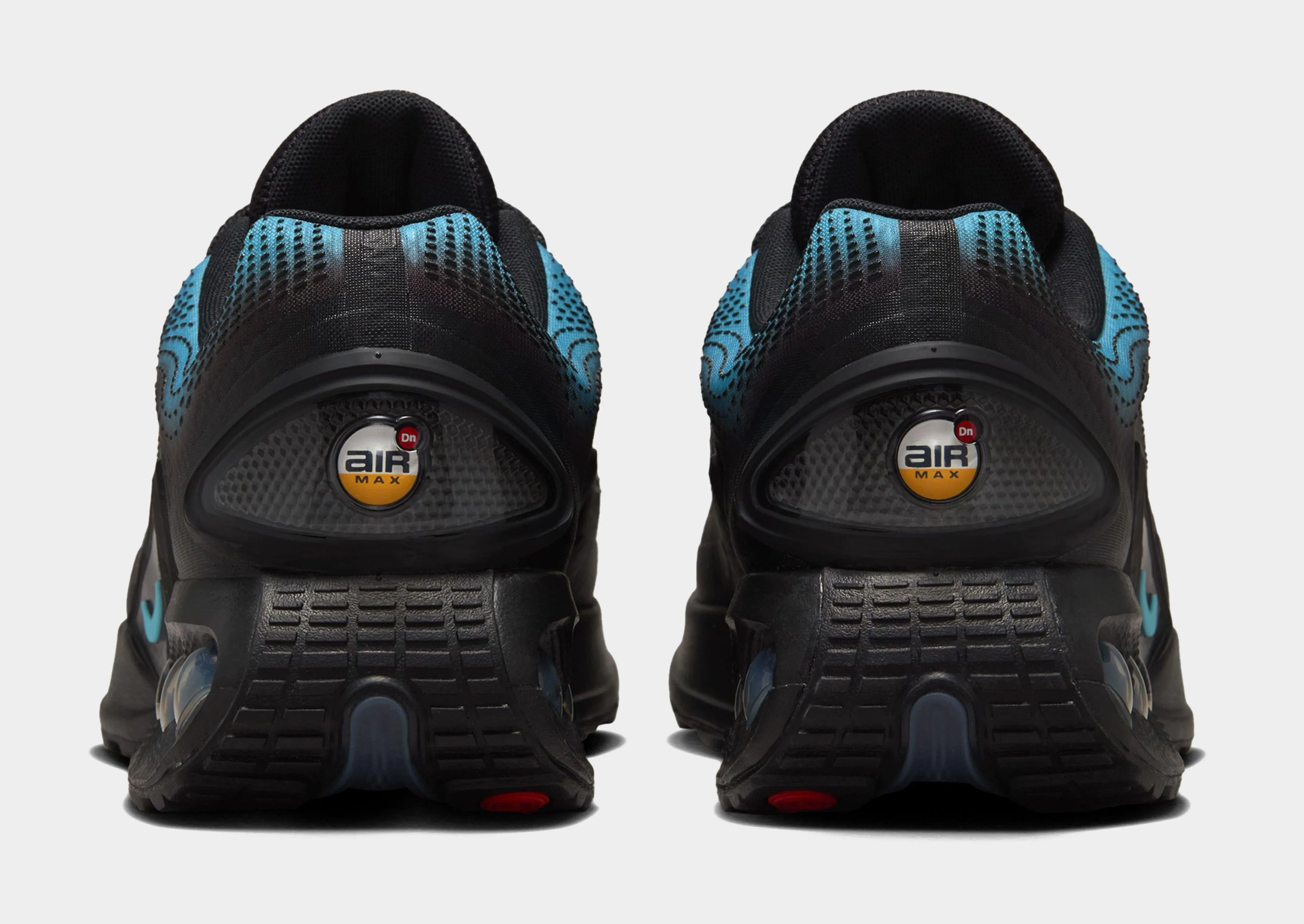 Air Max DN Outfit Blend All Terrain Grip Pattern