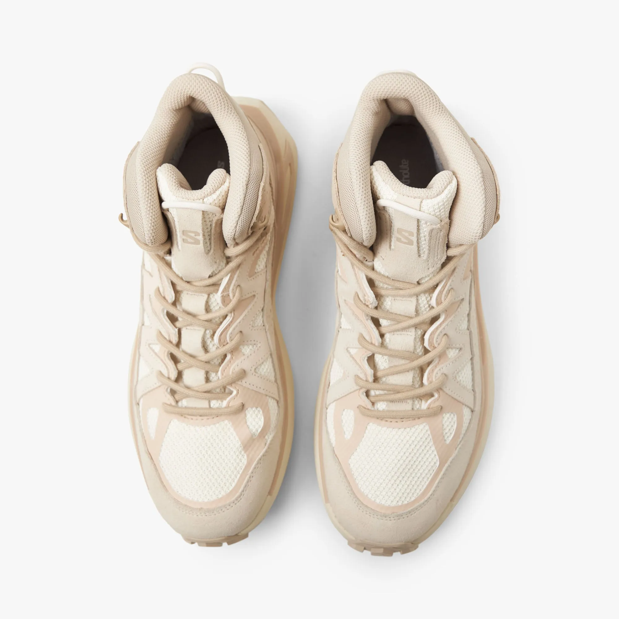 Salomon Advanced Odyssey ELMT Mid GORE-TEX Vanilla Ice / Almond Milk - Feather Grey Mid Top Celebrity Vibe