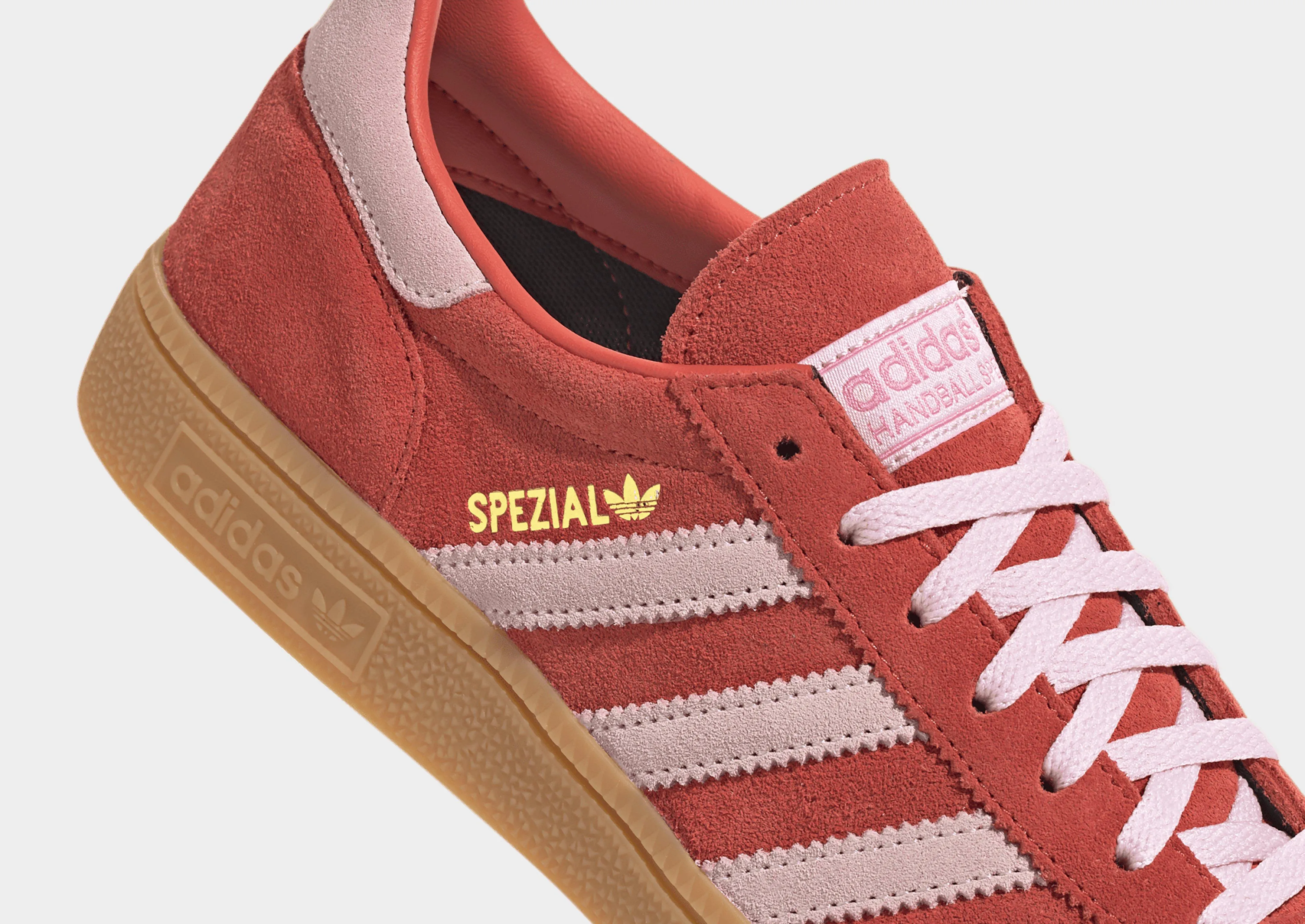 Handball Spezial Women's Fashion Must-Have