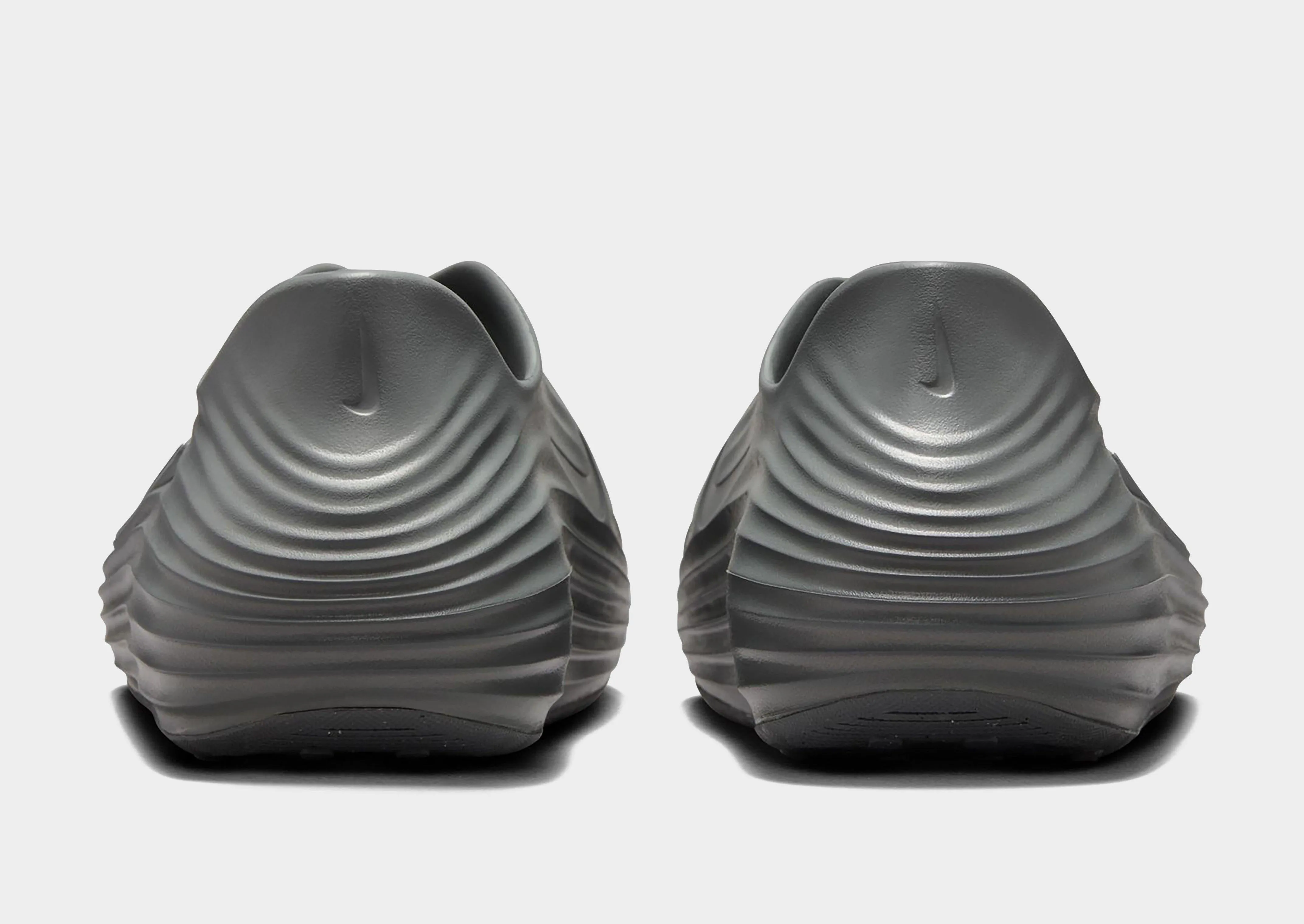 ReactX Rejuven8 Slides Synthetic Upper Support Tech