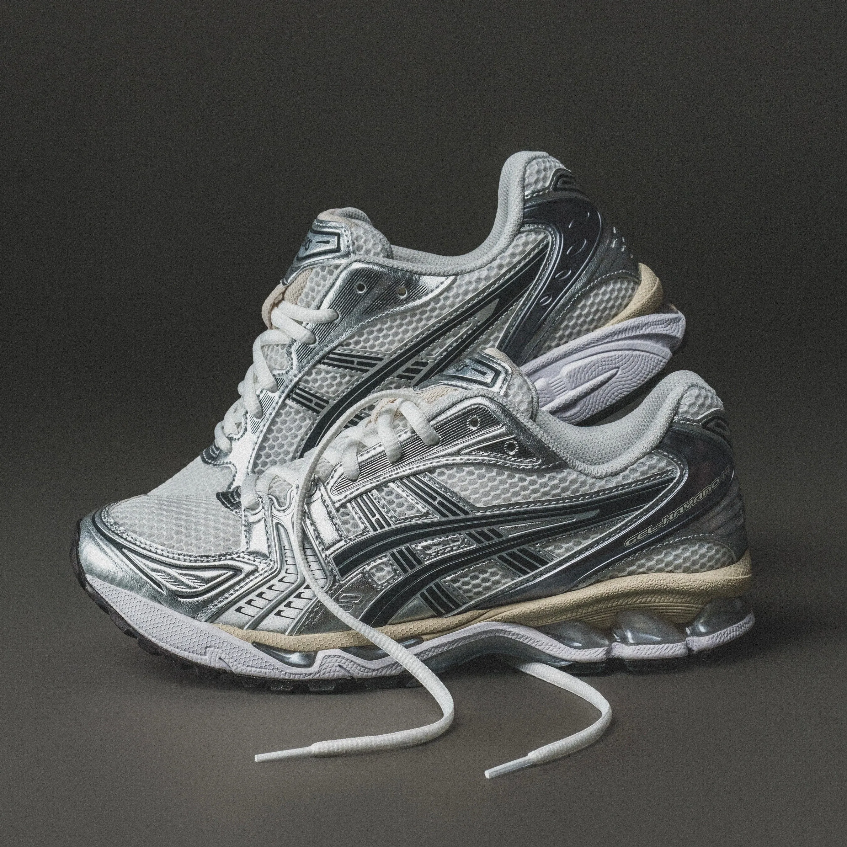 3D Knit Engineering Iconic Footwear MEN'S ASICS | Gel-Kayano 14 (White/Graphite Grey)