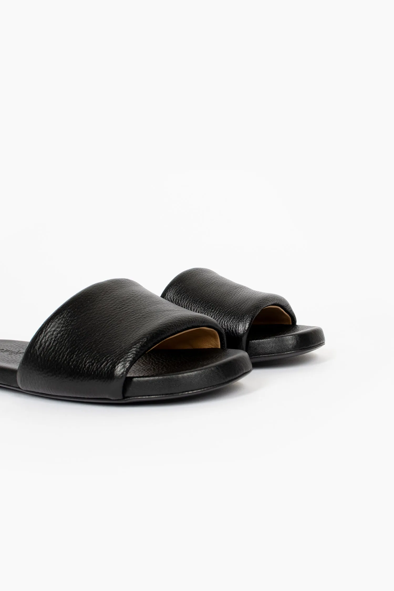 Cushioned Base Daily Wear Spanciata Slide Sandal Black