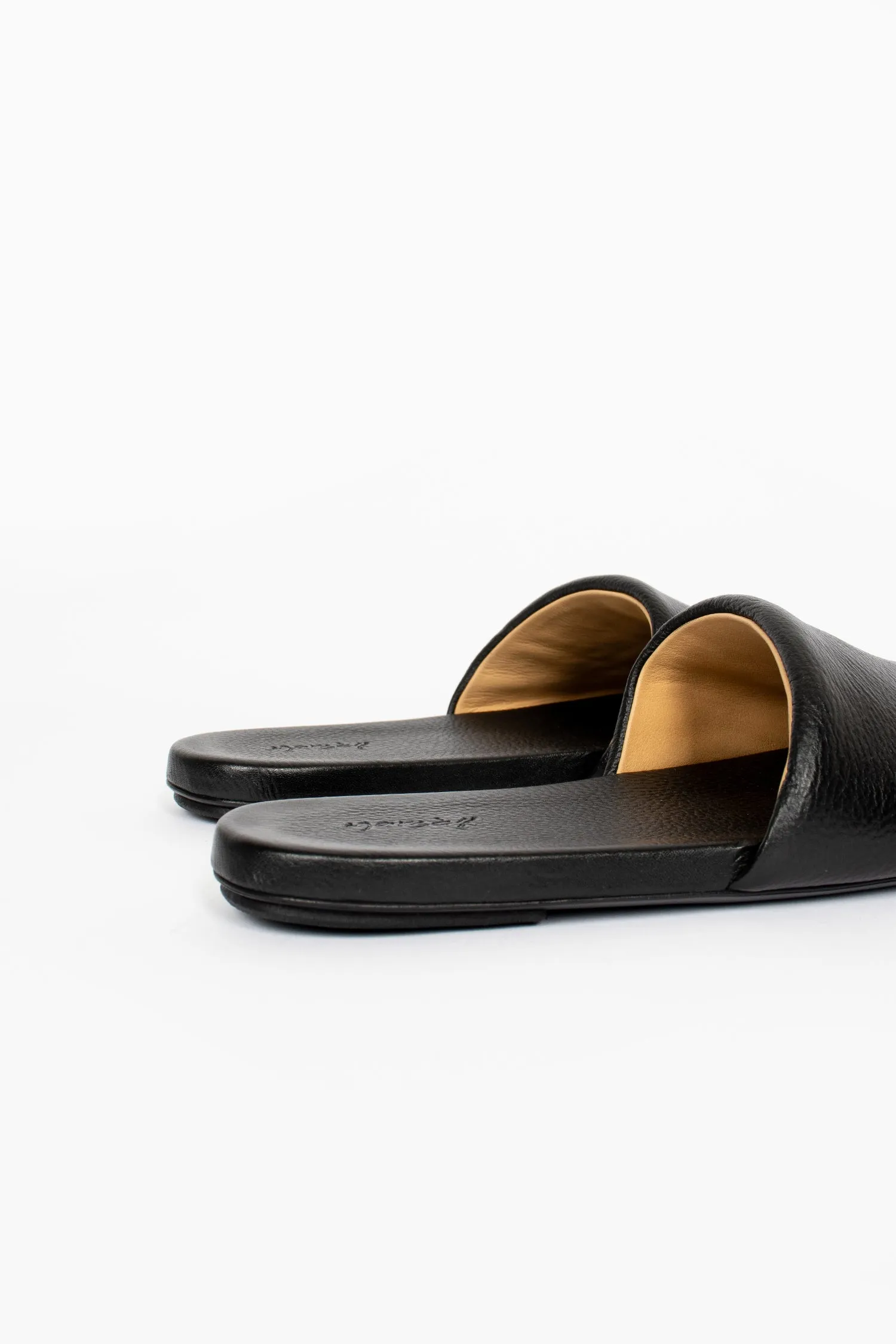 Spanciata Slide Sandal Black Simple Style All-Season Wear