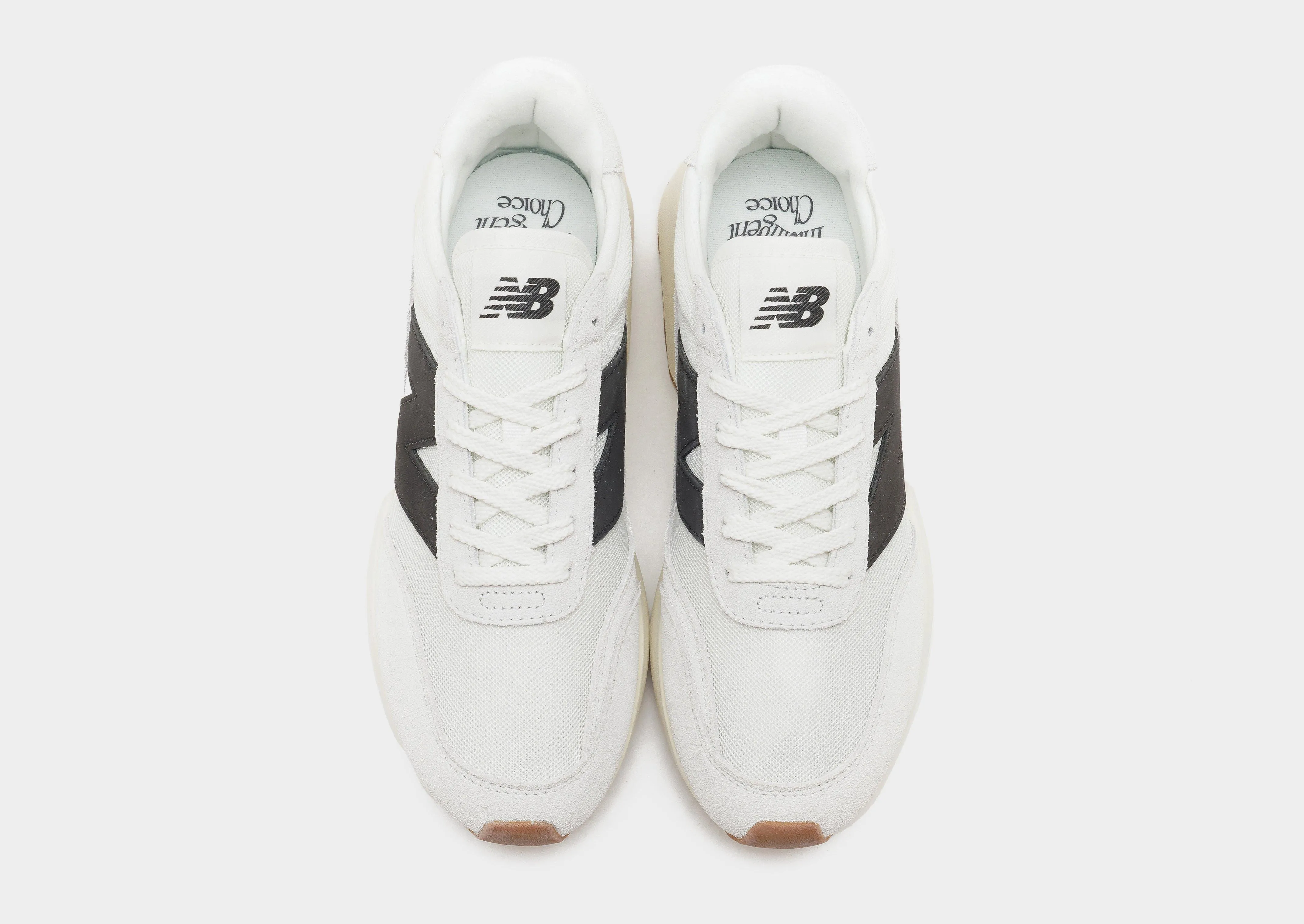 370 fitness enthusiasts' shoes