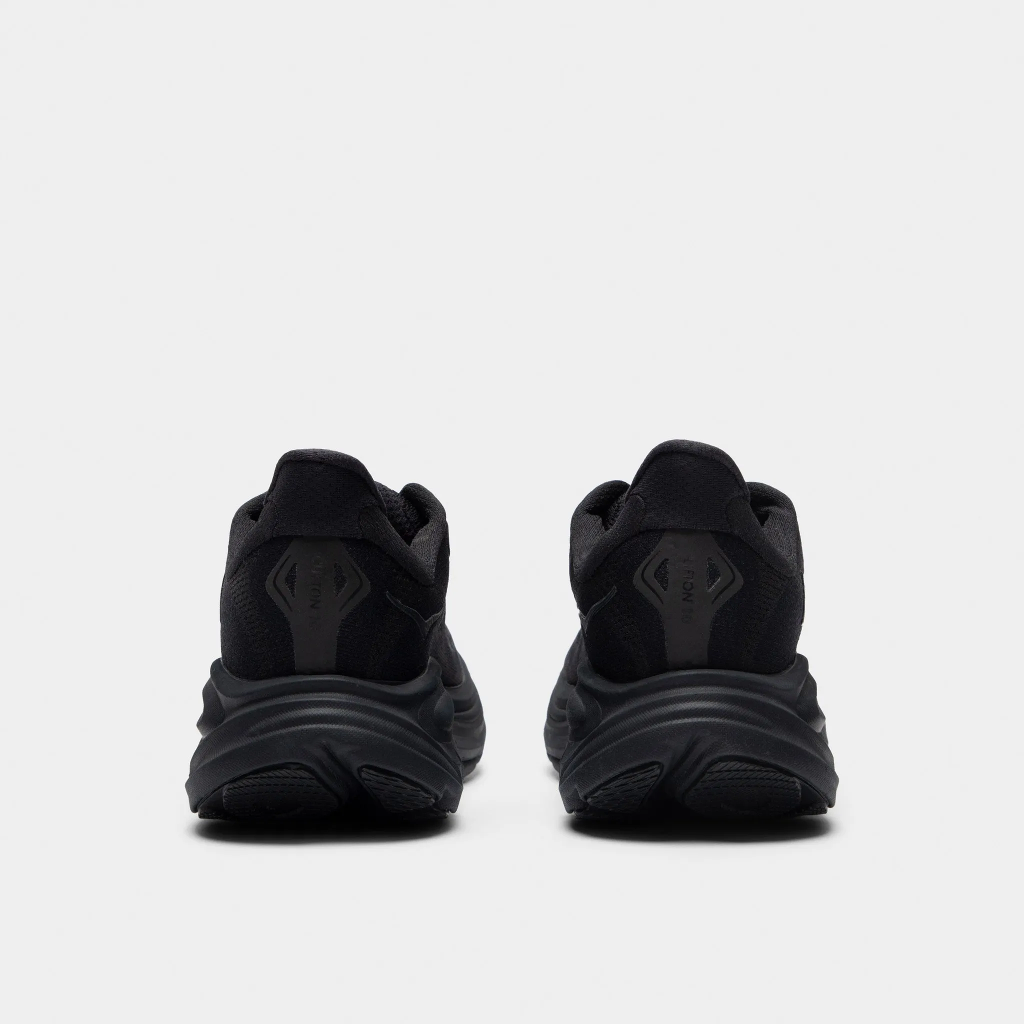 Party Shoes Hoka Women's Clifton 10 Black / Black